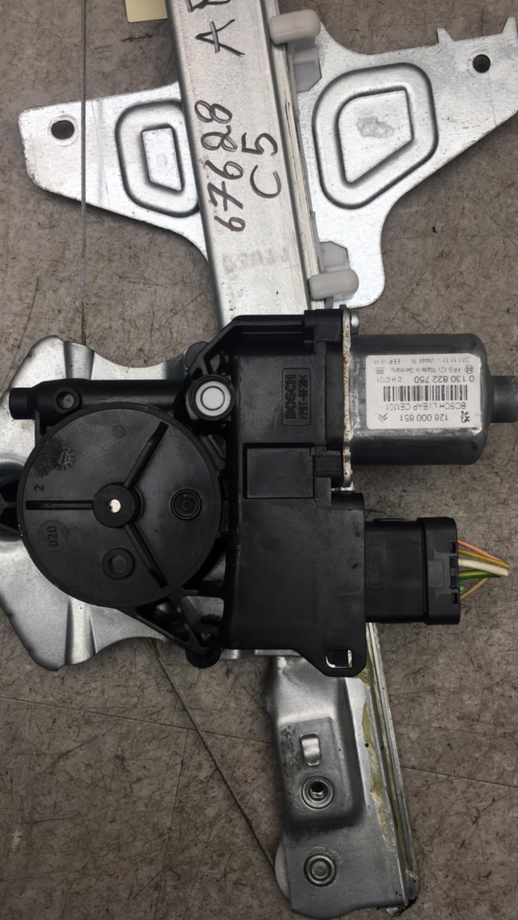 Alzacristalli elettrico posteriore destro CITROEN C5 2 BREAK Diésel - 1