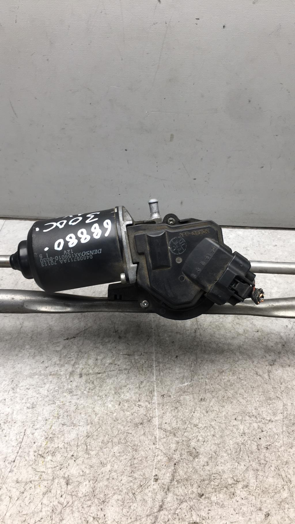 Motore tergicristallo anteriore CHRYSLER 300C PHASE 1 BREAK Diésel - 1
