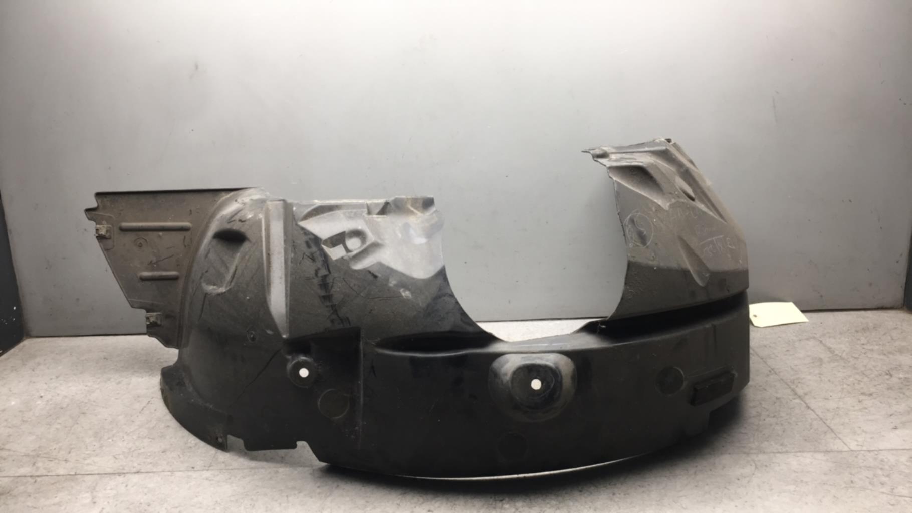 Pare boue avant gauche FORD KA+ Essence - 1