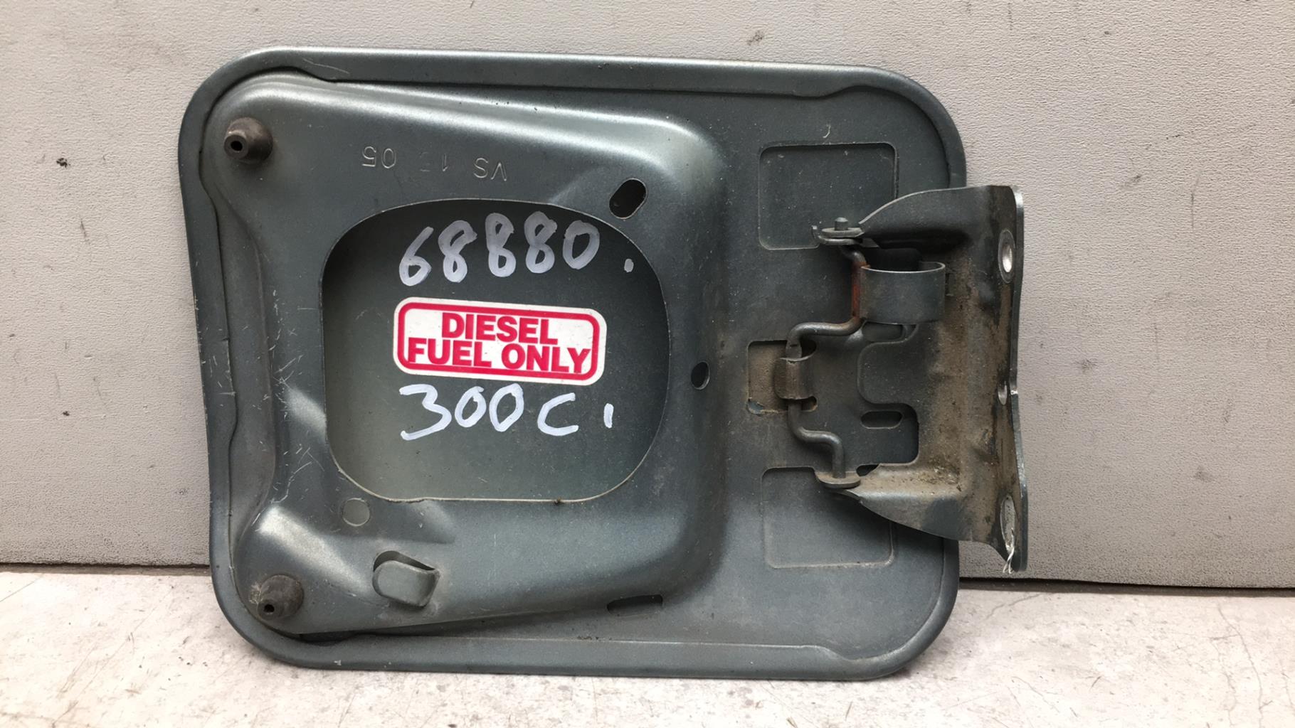Trappe d'essence CHRYSLER 300C PHASE 1 BREAK Diesel - 1