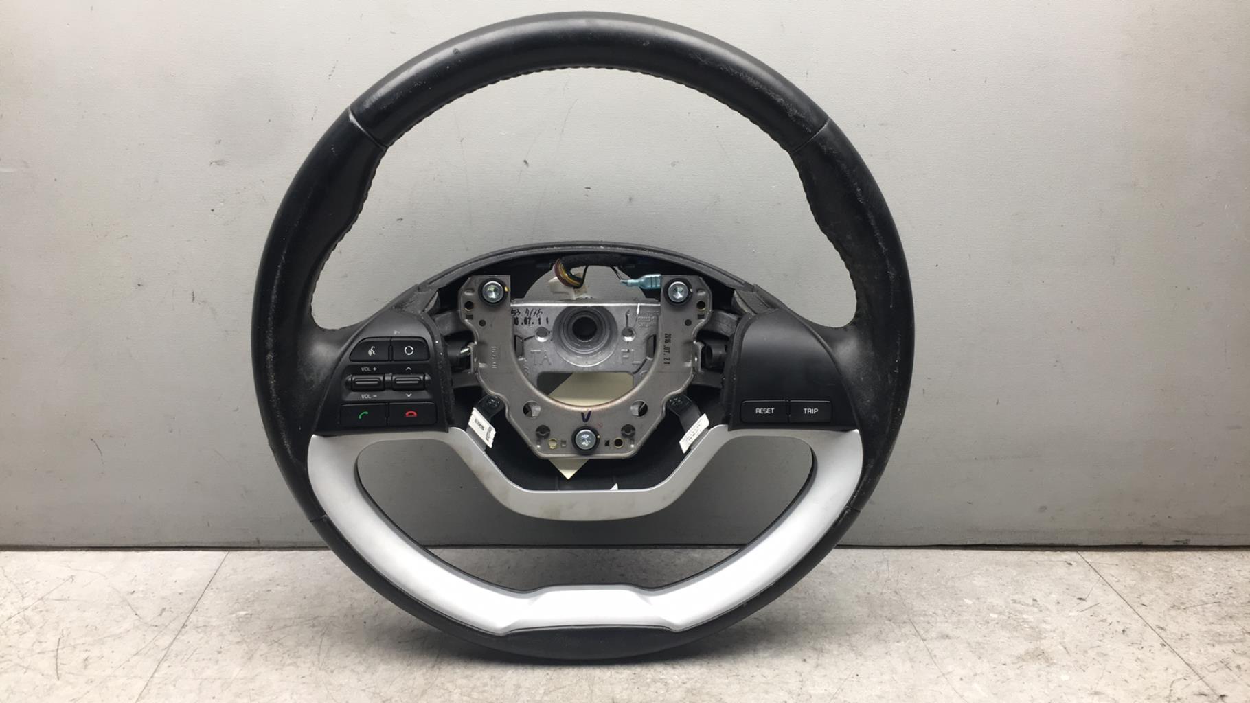 Volant KIA PICANTO 2 PHASE 2 Essence - 1