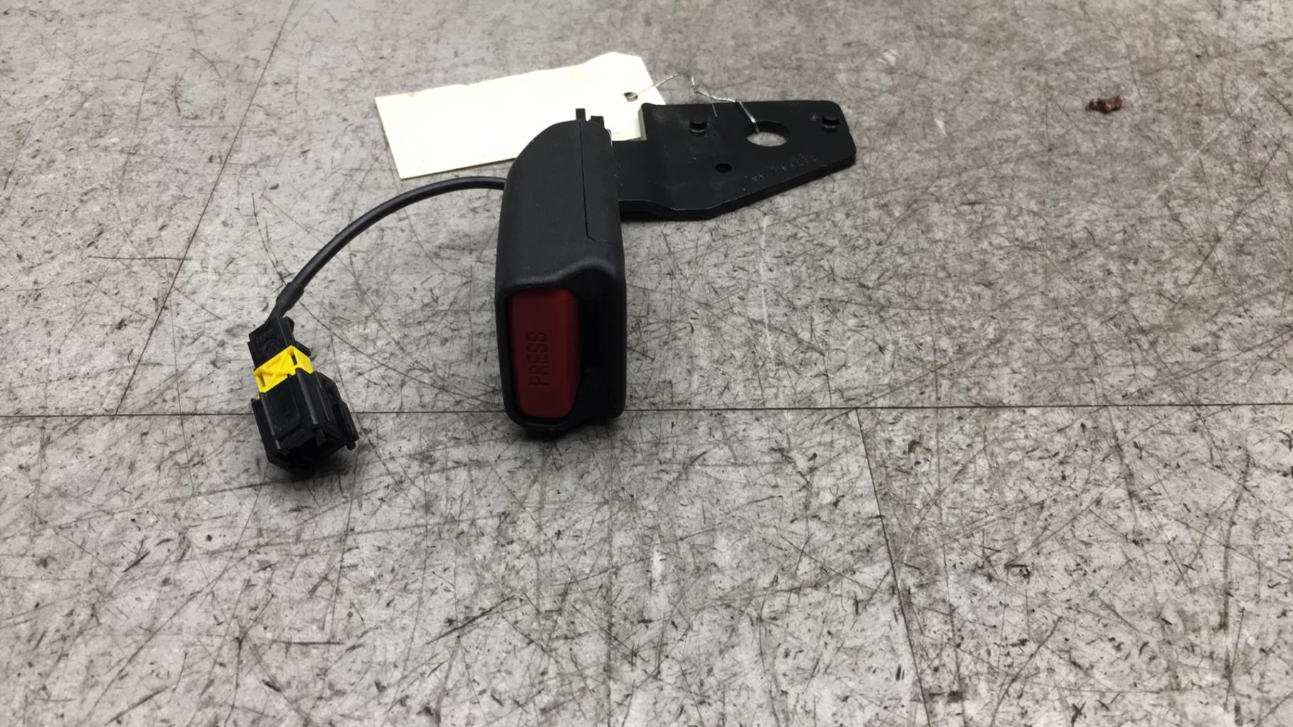 Aggancio cintura sicurezza posteriore destro DS DS4 1 PHASE 2 Diésel - 1