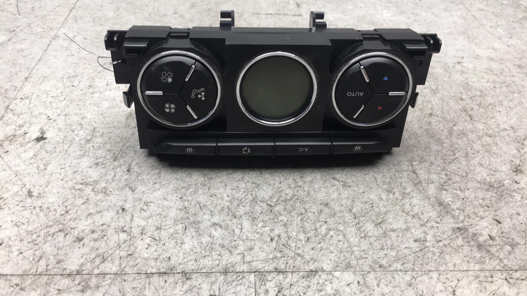 Commande chauffage CITROEN C3 2 PHASE 1 Diesel - 1