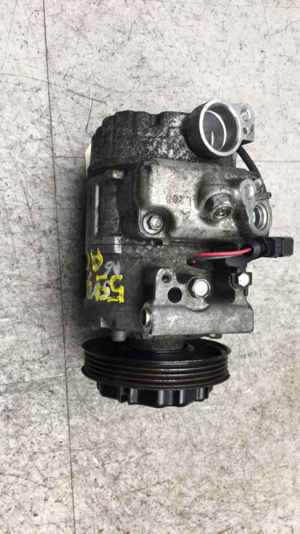 Compresseur clim AUDI A6 2 ALLROAD PHASE 2 BREAK Diesel - 1