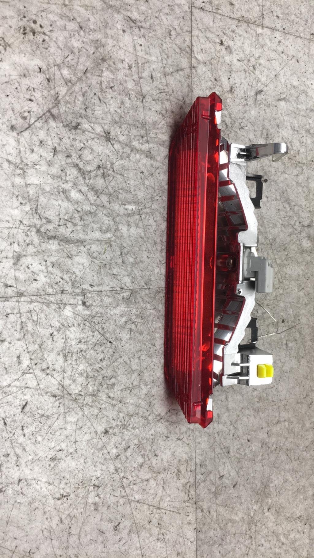 Luce stop centrale TOYOTA YARIS 1 PHASE 2 Gasolina - 1
