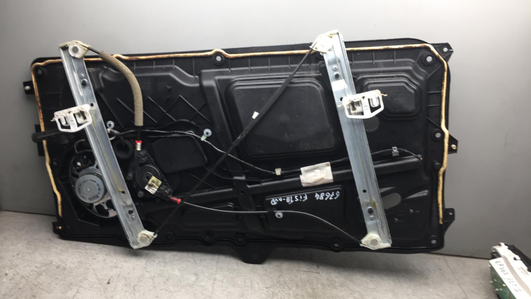 Alzacristalli elettrico anteriore destro FORD FIESTA 5 PHASE 2 Diésel - 1
