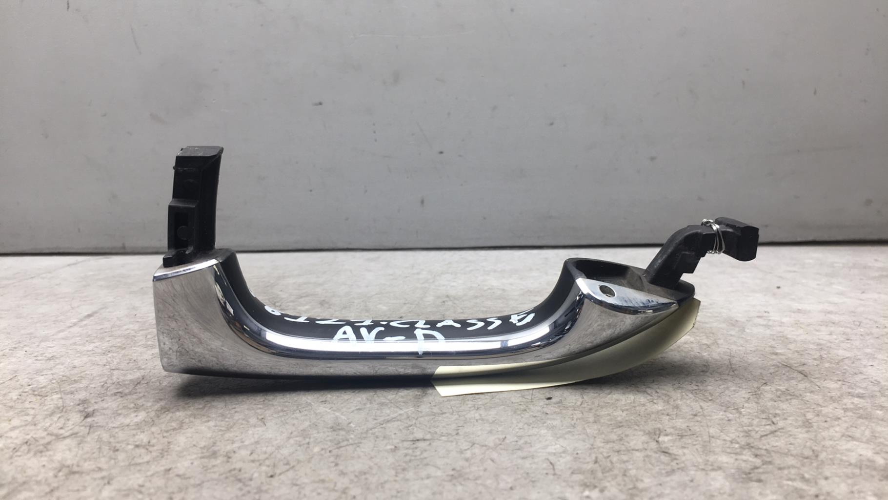 Maniglia portiera anteriore destra MERCEDES CLASSE M 164 PHASE 1 Diésel - 1