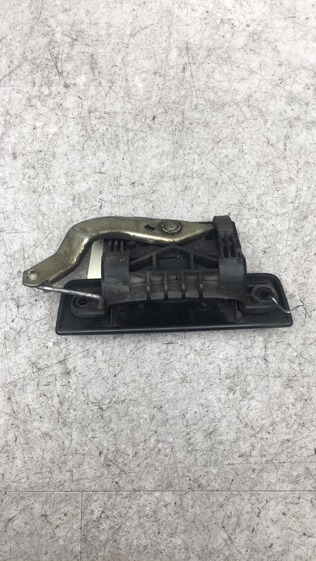 Maniglia portiera anteriore sinistra PEUGEOT 205 PHASE 2 Diésel - 1
