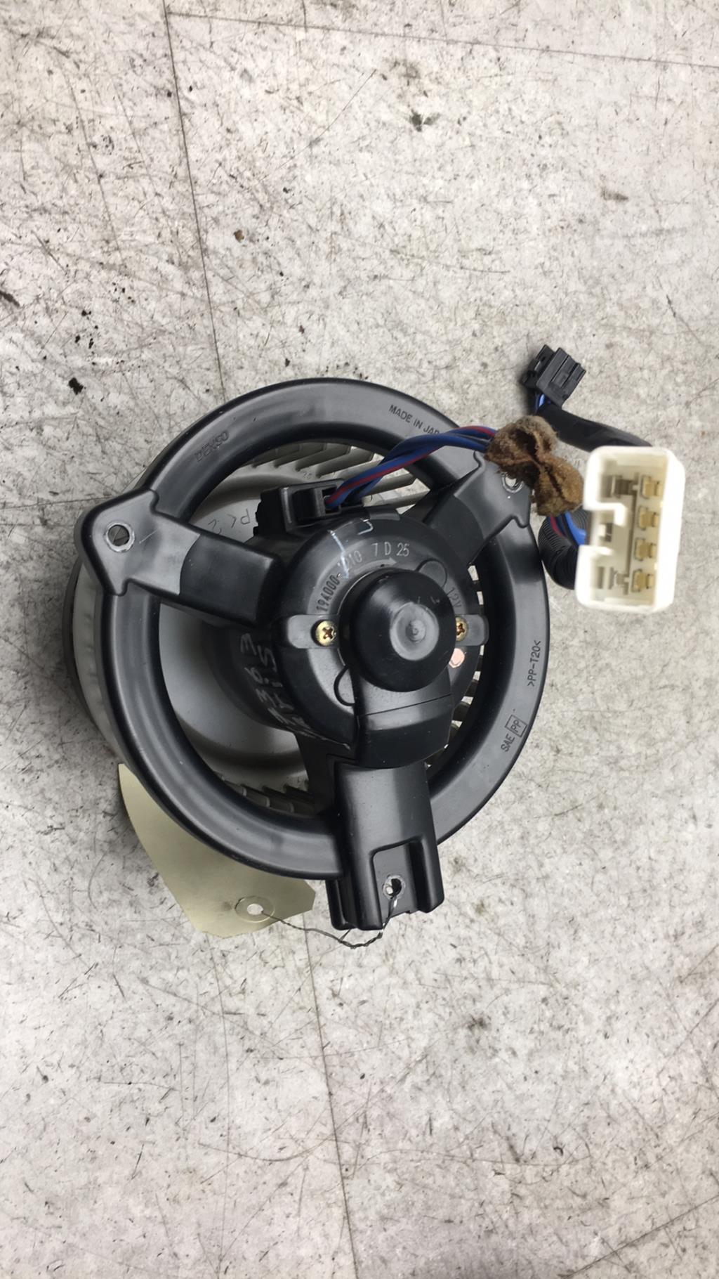 Ventola riscaldamento TOYOTA YARIS 1 PHASE 1  - 1