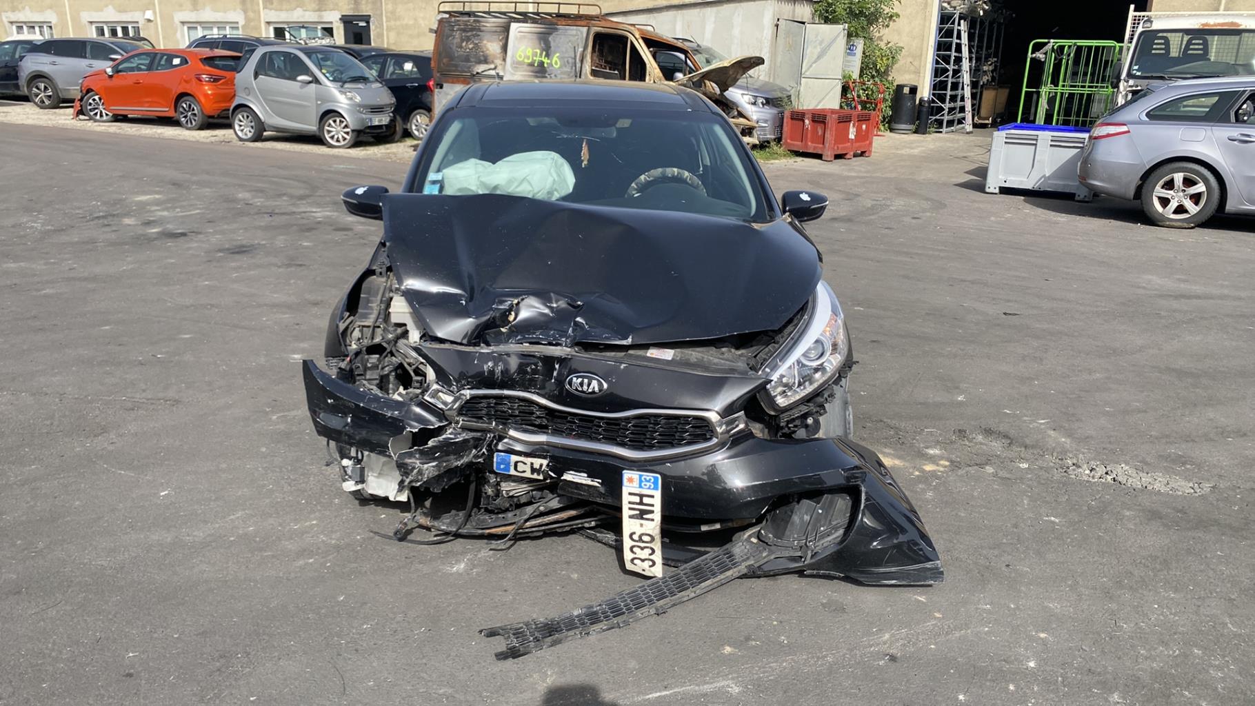 Plage arriere KIA PRO-CEED 2 PHASE 1 COUPE Diesel - 1