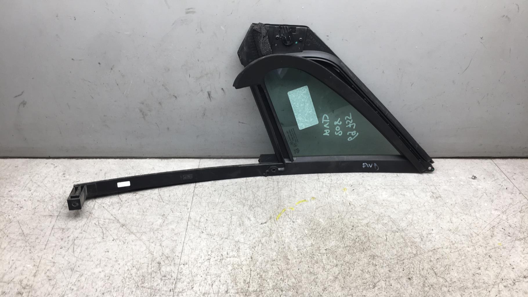 Vetro laterale fisso anteriore destro (portiera) PEUGEOT 208 1 PHASE 2 Diésel - 1