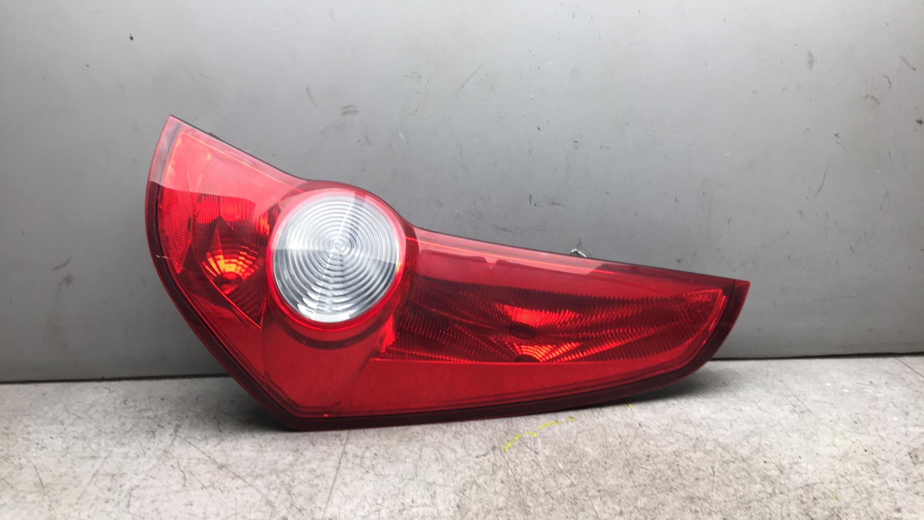 Fanale posteriore principale destro (luci) OPEL AGILA B Gasolina - 1