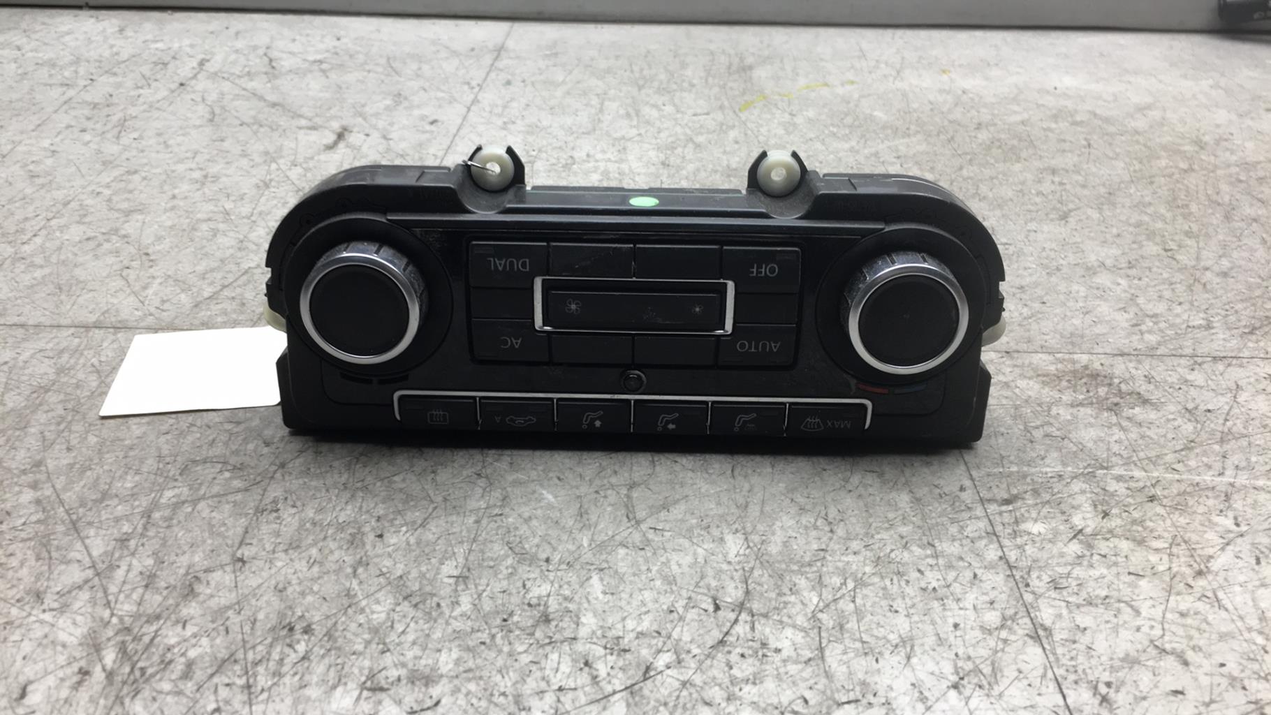 Commande chauffage VOLKSWAGEN GOLF 6  - 1