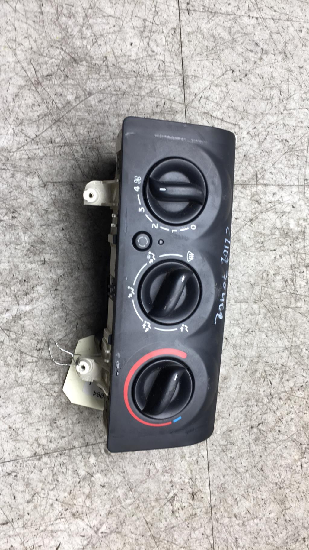 Commande chauffage RENAULT CLIO 2 PHASE 2 Diesel - 1