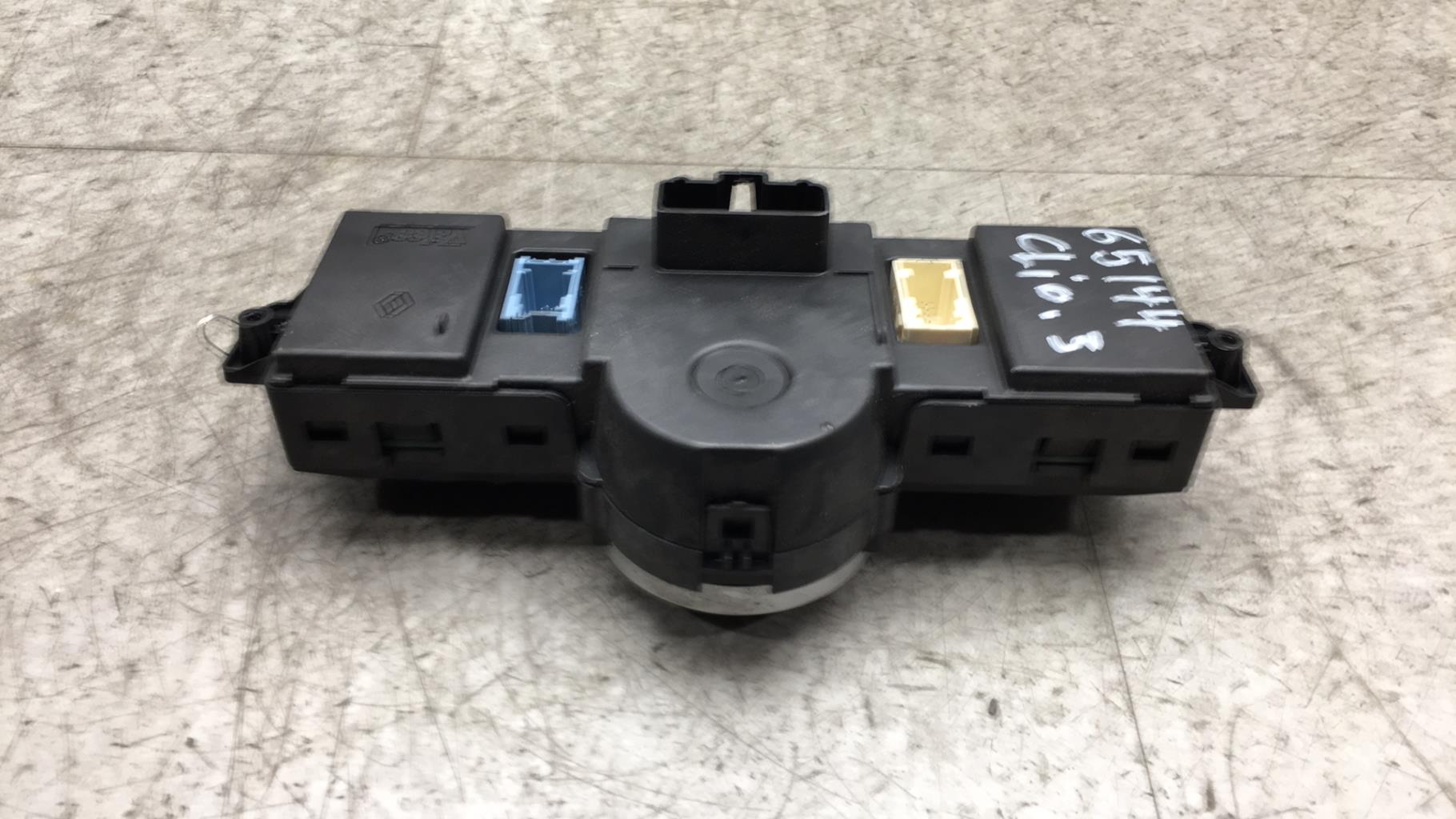 Commande chauffage RENAULT CLIO 3 PHASE 2  - 1