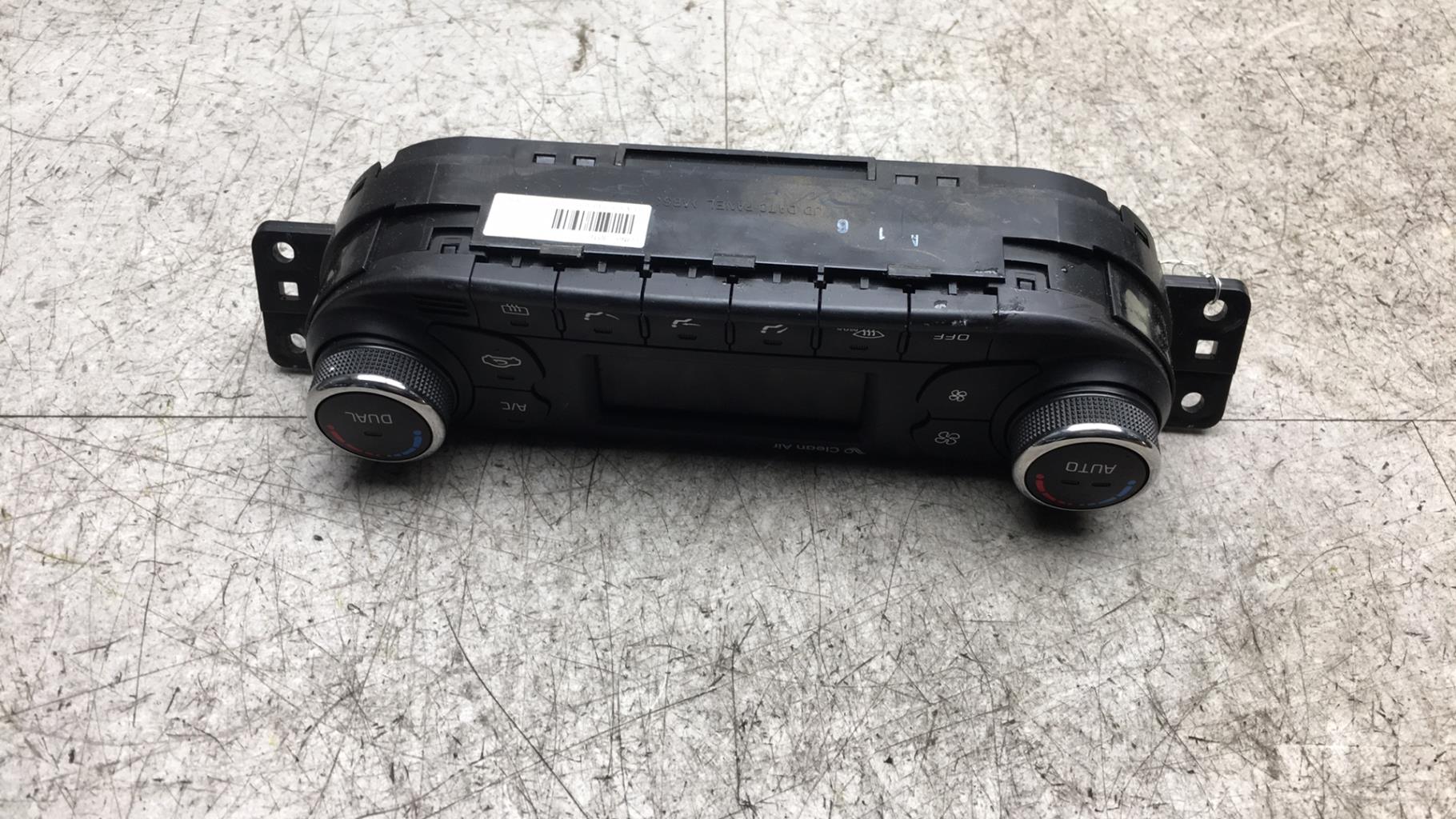Commande chauffage KIA PRO-CEED 2 PHASE 1 COUPE Diesel - 1