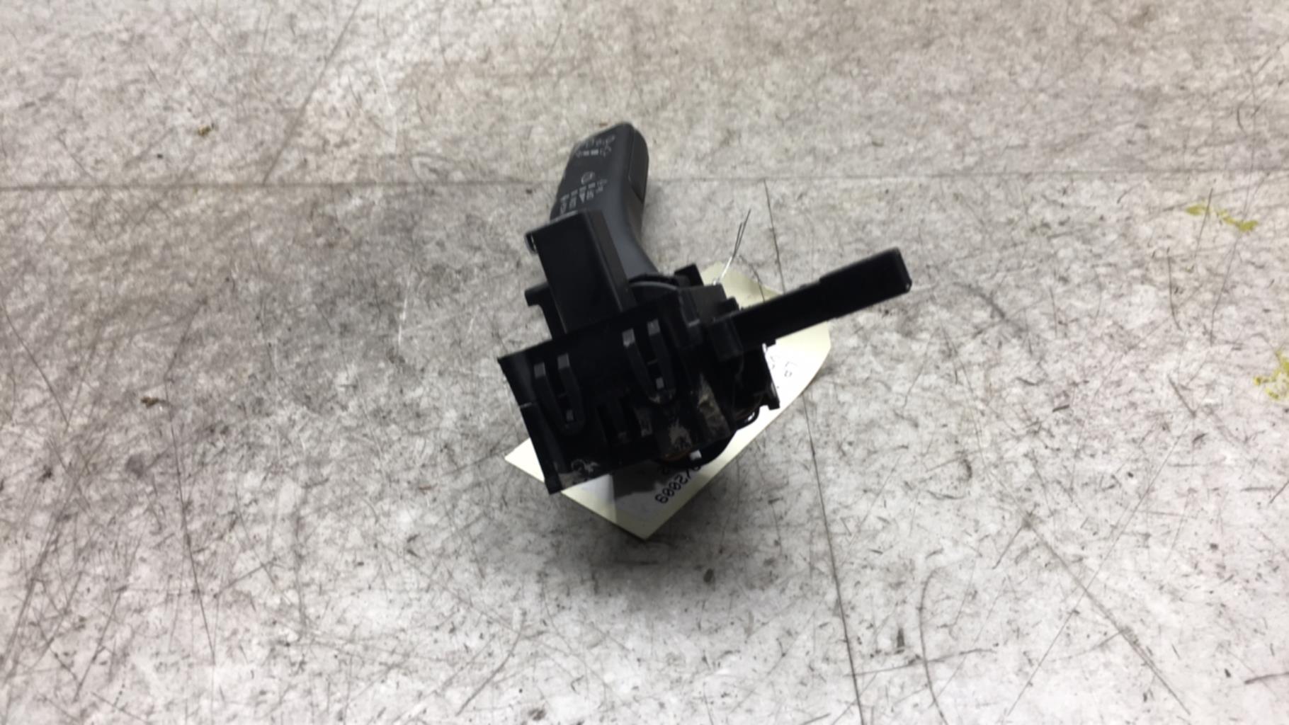 Devio tergicristalli VOLKSWAGEN GOLF 6  - 1