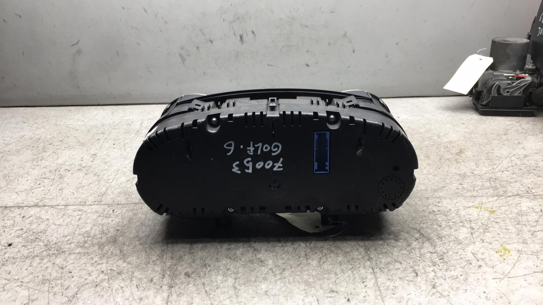 Compteur VOLKSWAGEN GOLF 6  - 1
