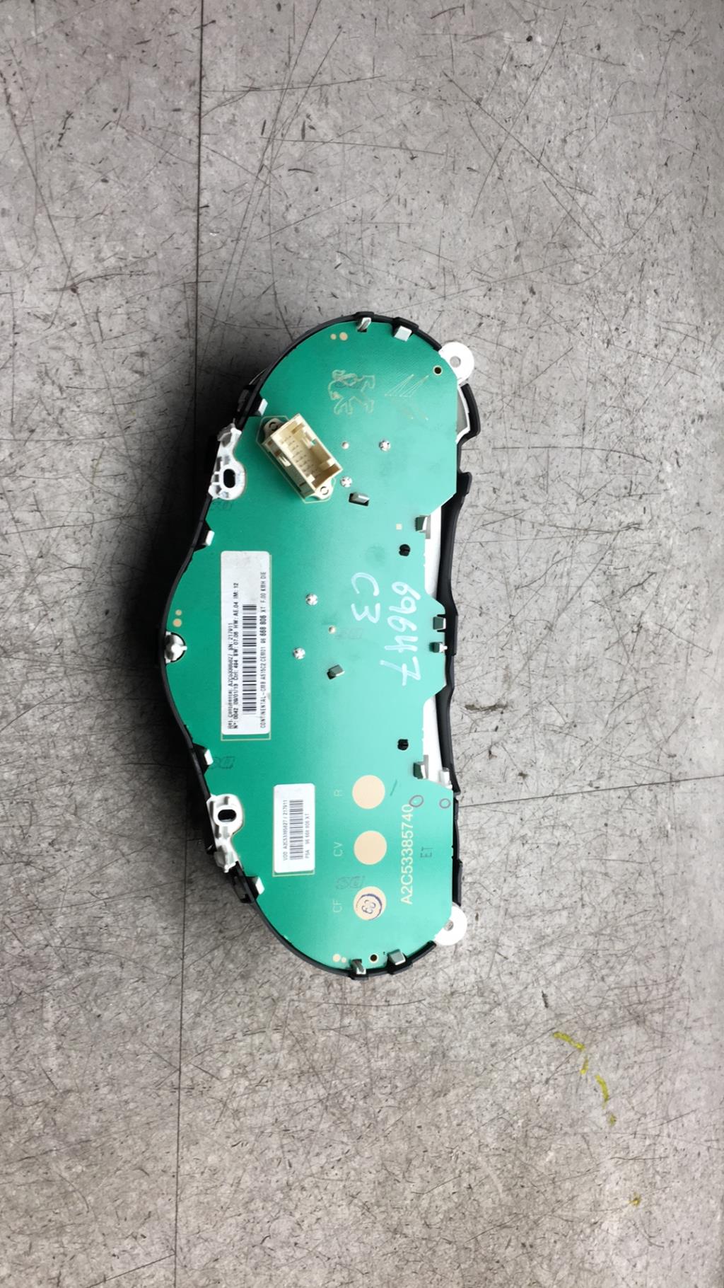 Compteur CITROEN C3 2 PHASE 1 Diesel - 1