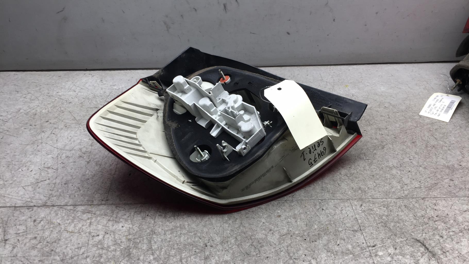 Fanale posteriore principale destro (luci) BMW SERIE 1 E87 PHASE 2 Diésel - 1