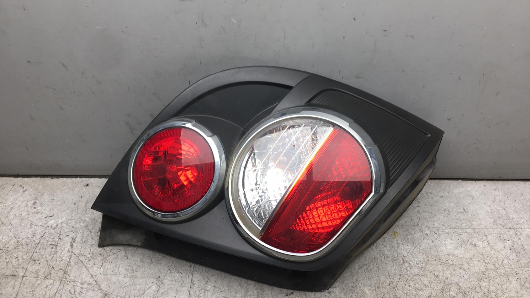 Fanale posteriore principale sinistro (luci) CHEVROLET AVEO 2 Diésel - 1