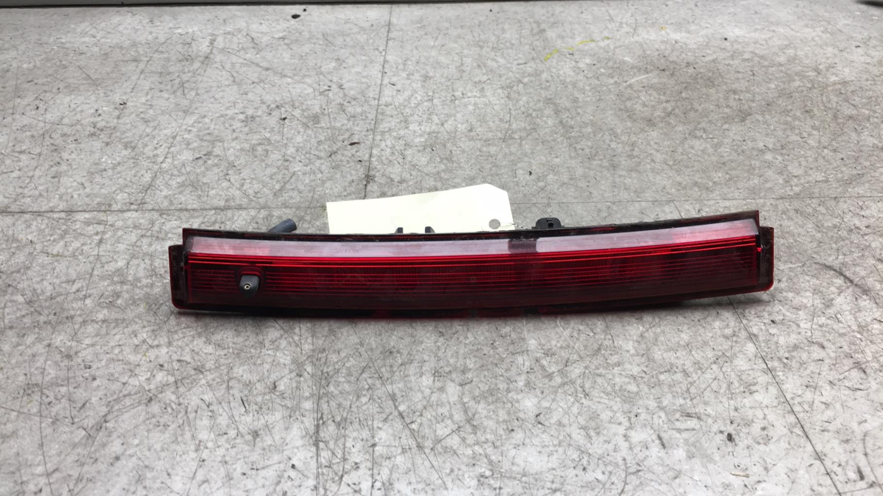 Feu arriere stop central RENAULT CAPTUR 1 PHASE 1 Diesel - 1