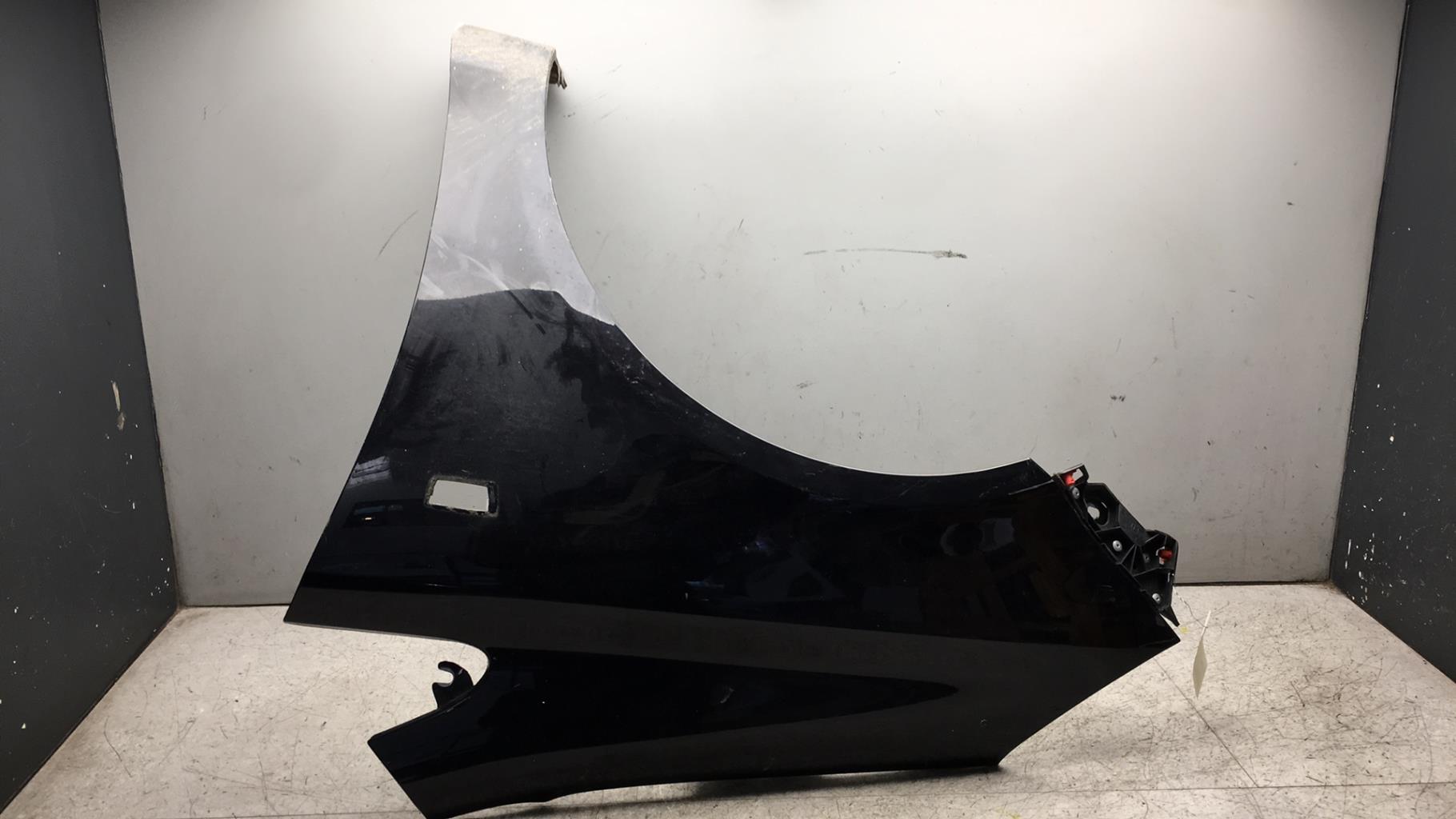 Aile avant gauche OPEL CORSA D PHASE 2 Diesel - 1