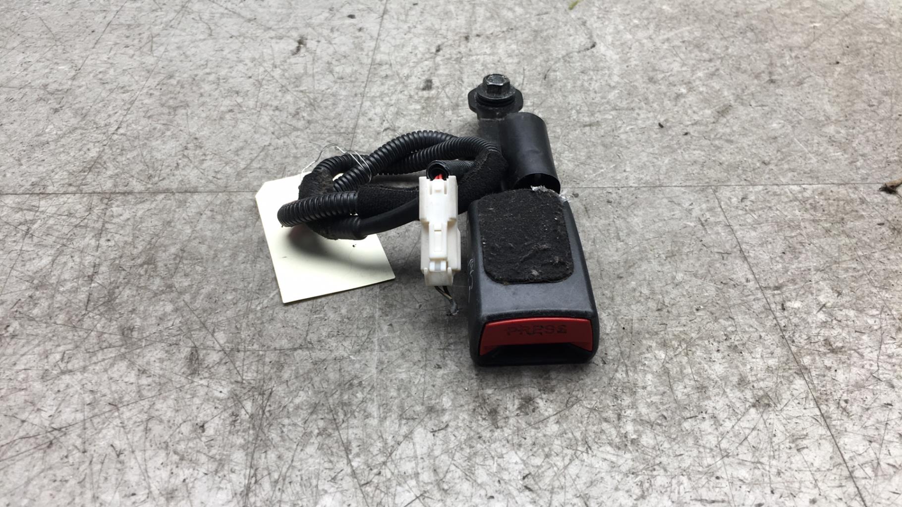 Aggancio cintura sicurezza anteriore sinistro KIA PRO-CEED 2 PHASE 1 COUPE Diésel - 1