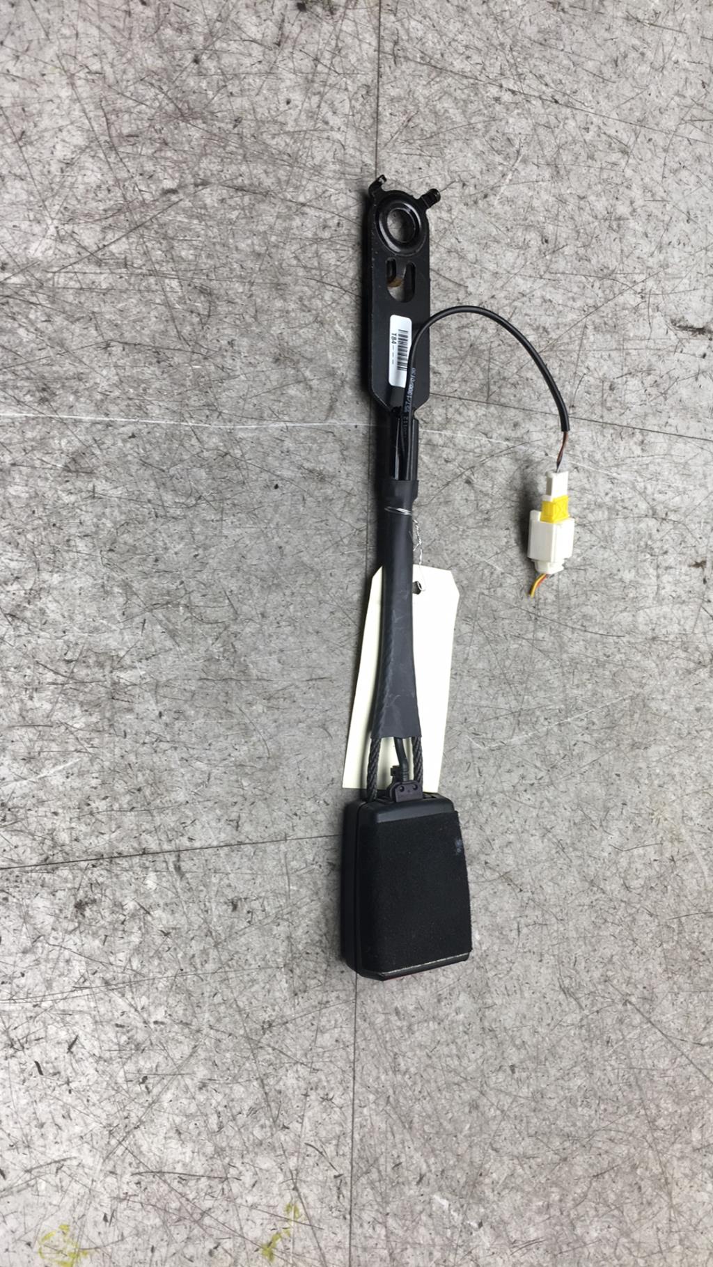 Aggancio cintura sicurezza anteriore sinistro PEUGEOT 3008 1 PHASE 2 Diésel - 1