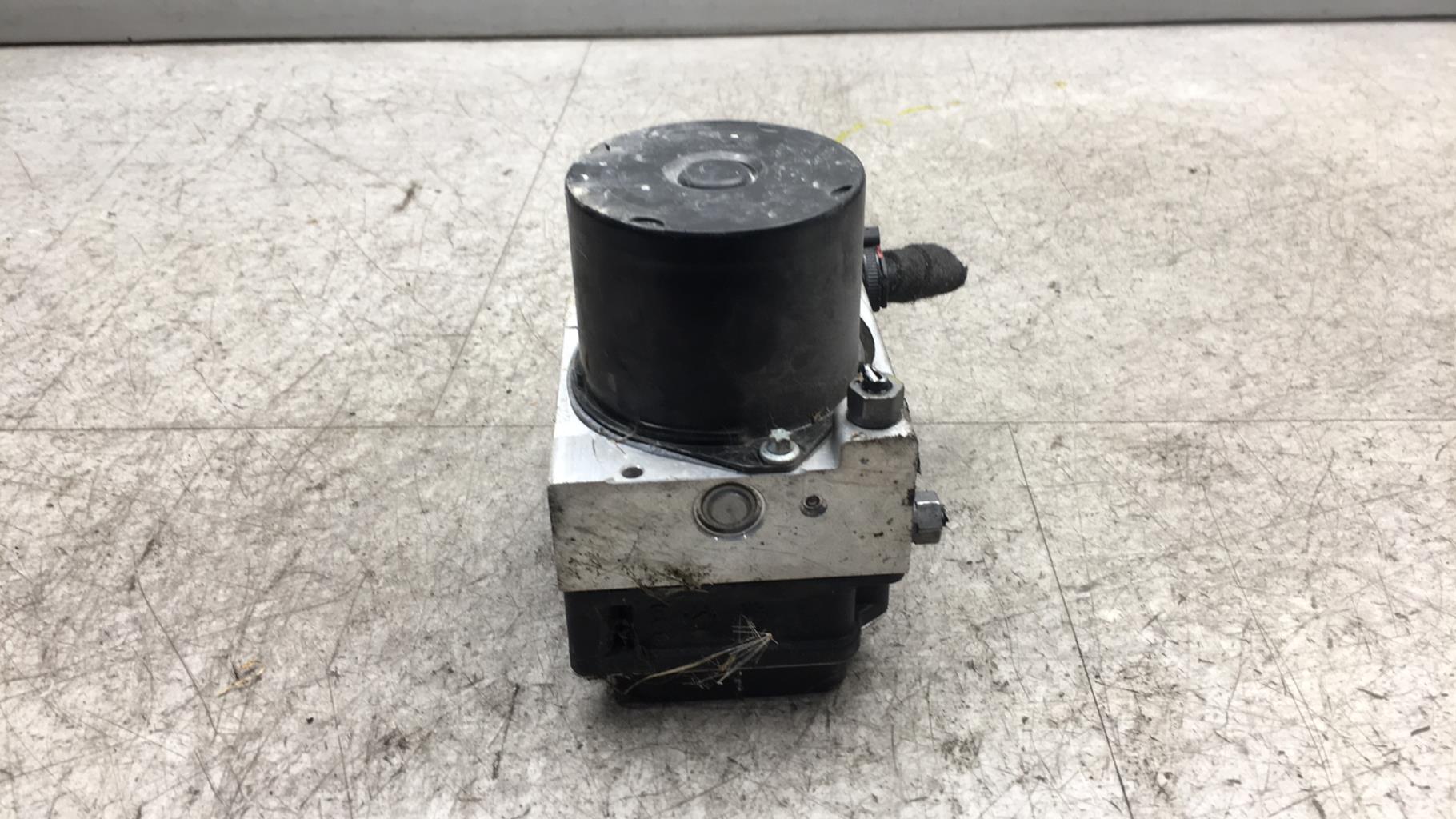 Bloc ABS (freins anti-blocage) SKODA FABIA 2 PHASE 1 Diesel - 1