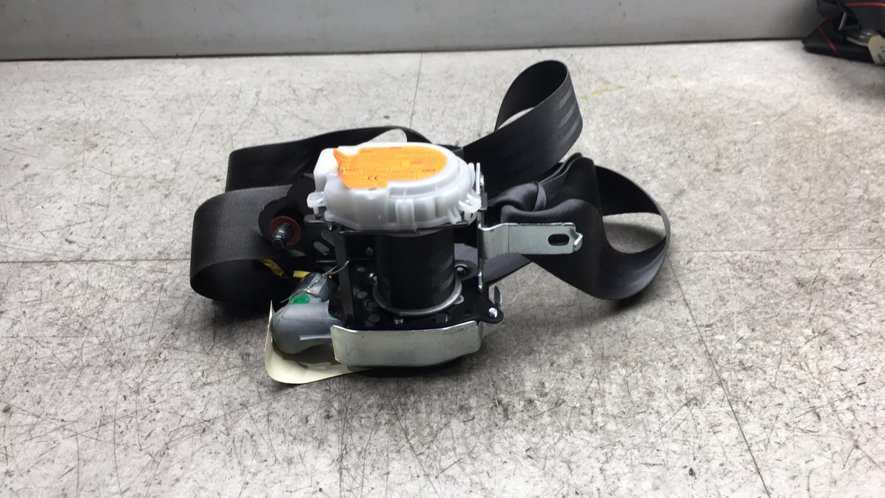 Cintura di sicurezza anteriore sinistra KIA CEE-D 2 PHASE 2 Diésel - 1
