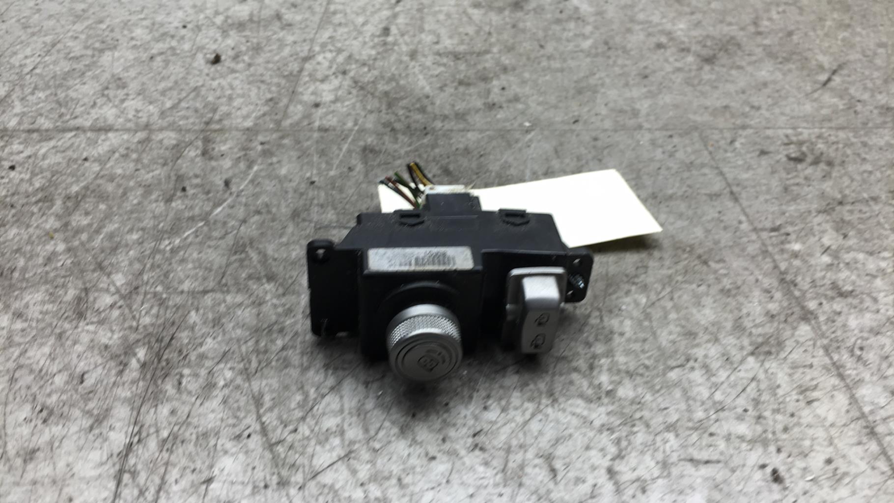 Commande retroviseurs SSANGYONG TIVOLI Diesel - 1