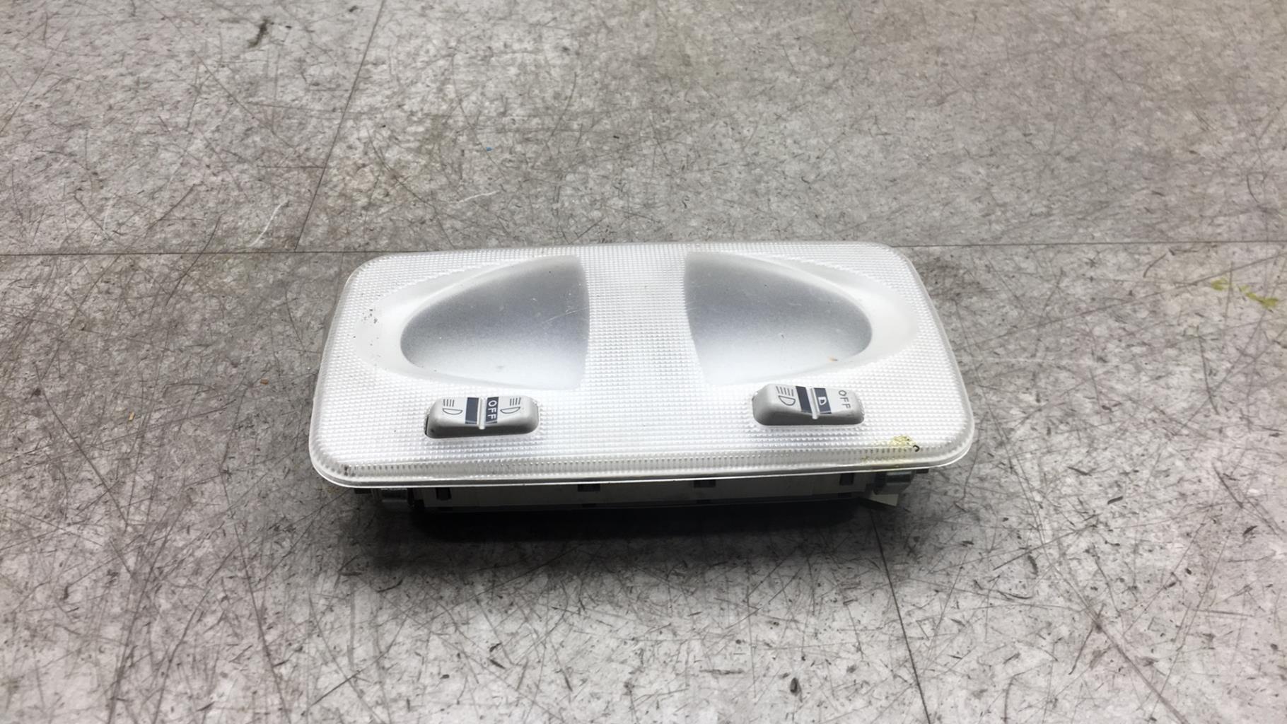 Eclairage de plafonnier FIAT PUNTO 2 PHASE 1 Essence - 1