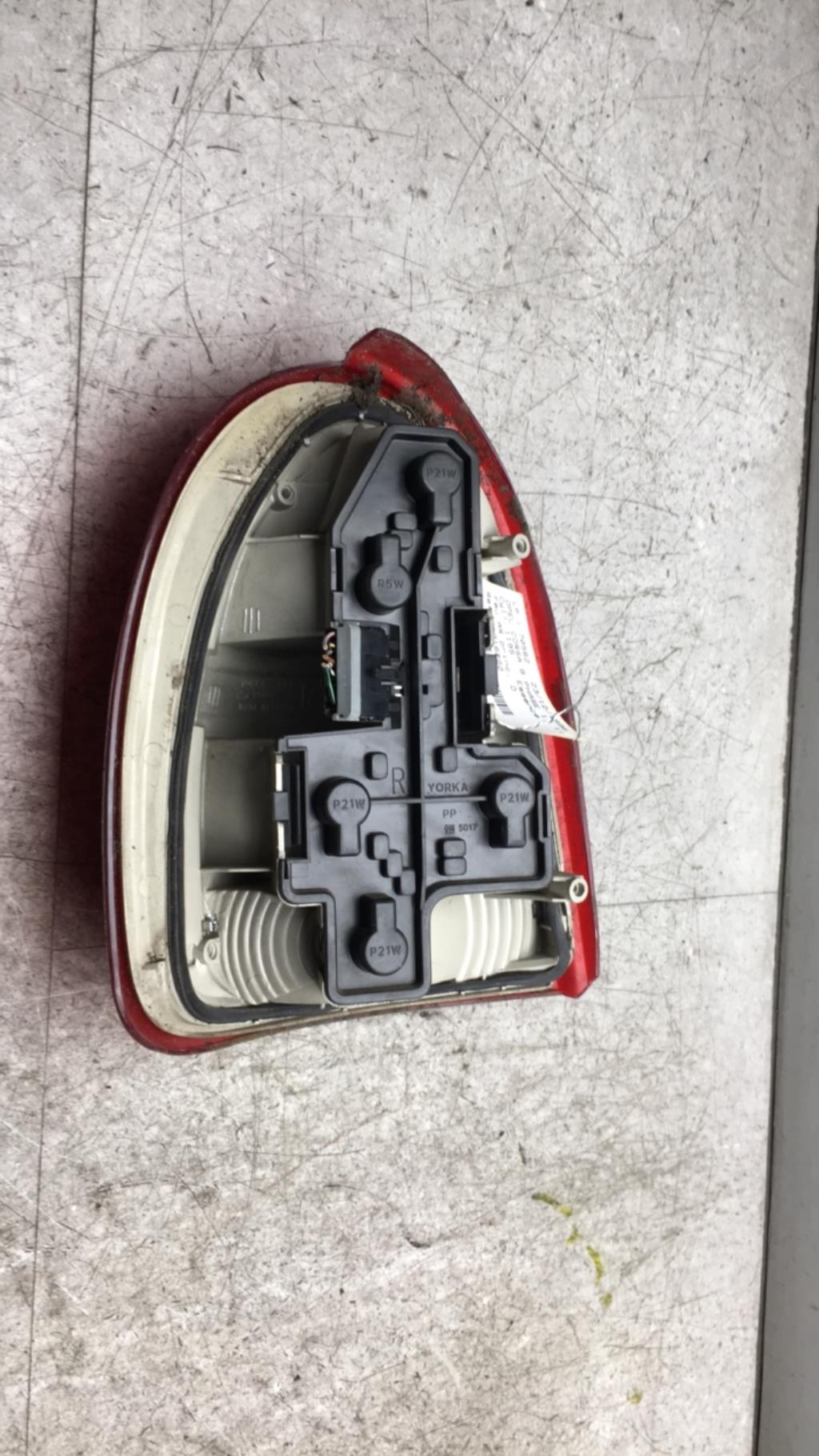Fanale posteriore principale destro (luci) OPEL CORSA B PHASE 1 Gasolina - 1