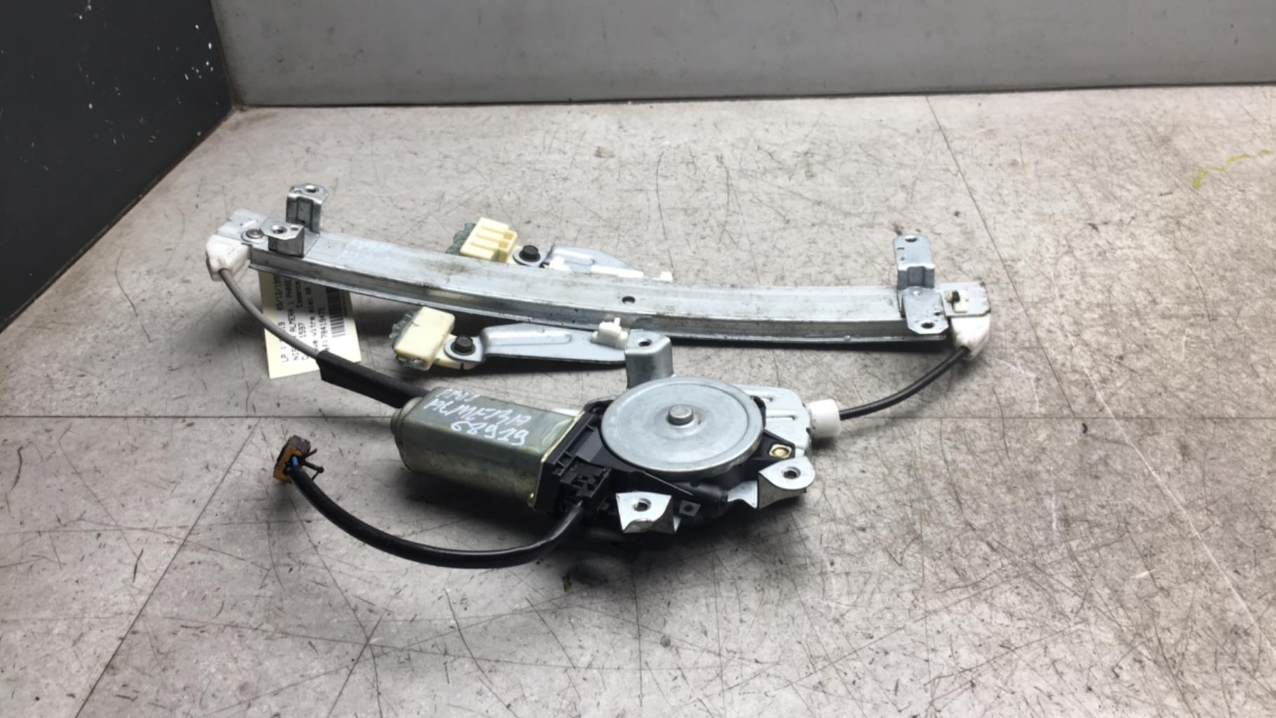 Alzacristalli elettrico posteriore destro NISSAN ALMERA 1 PHASE 2 Gasolina - 1
