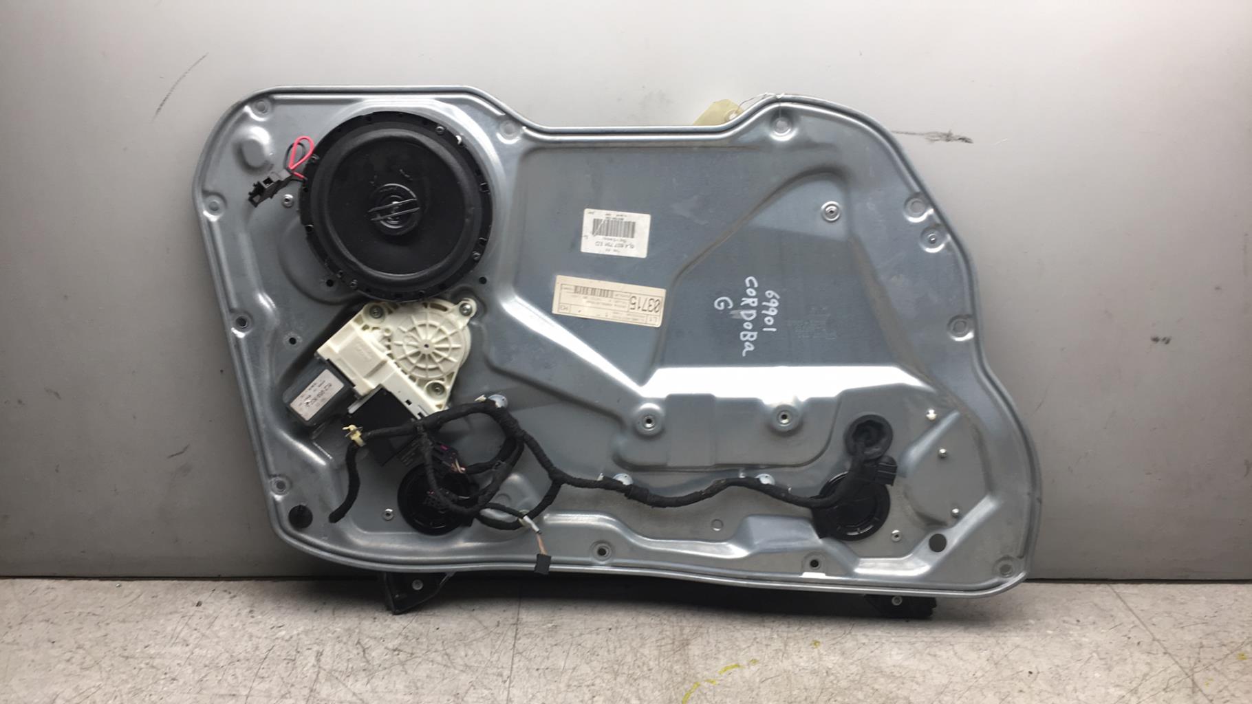 Alzacristalli elettrico anteriore sinistro SEAT CORDOBA 2 Diésel - 1