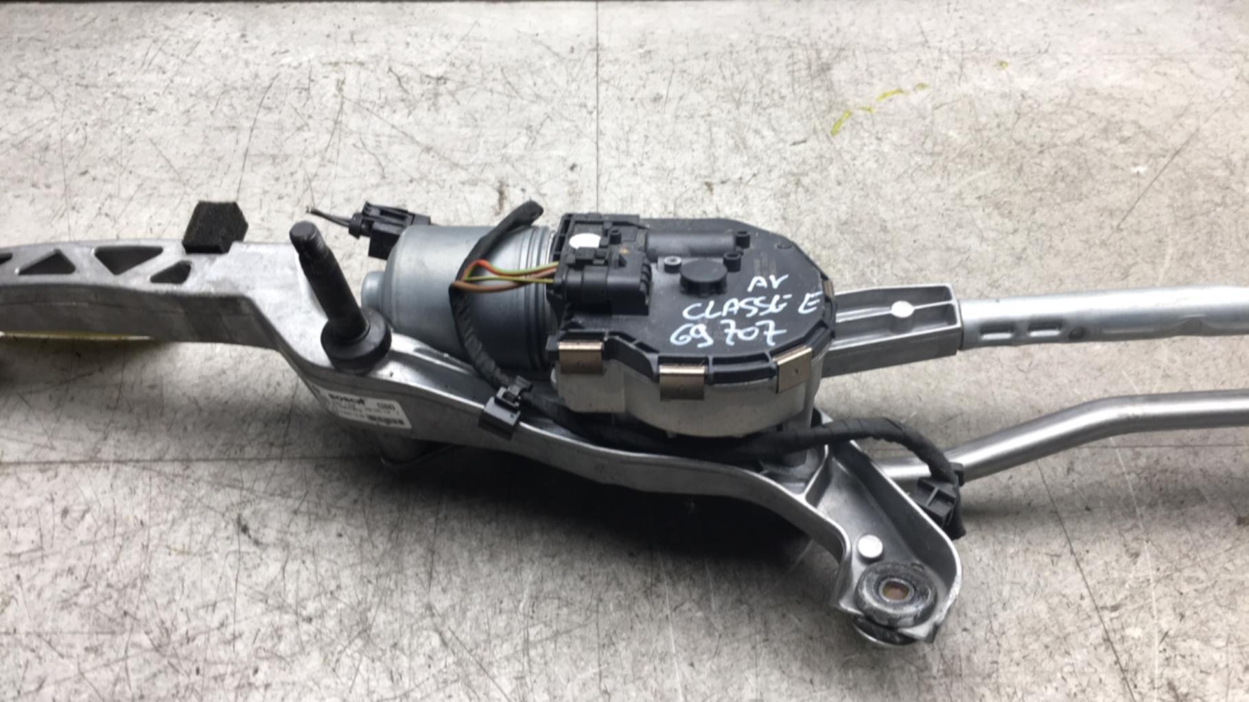 Motore tergicristallo anteriore MERCEDES CLASSE E 212 PHASE 1 Diésel - 1