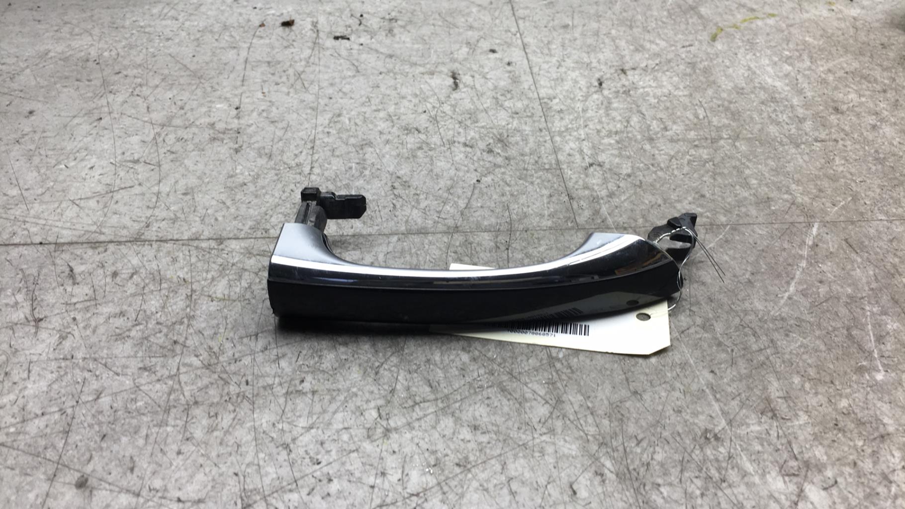 Maniglia portiera anteriore destra MERCEDES CLASSE E 211 PHASE 1  - 1