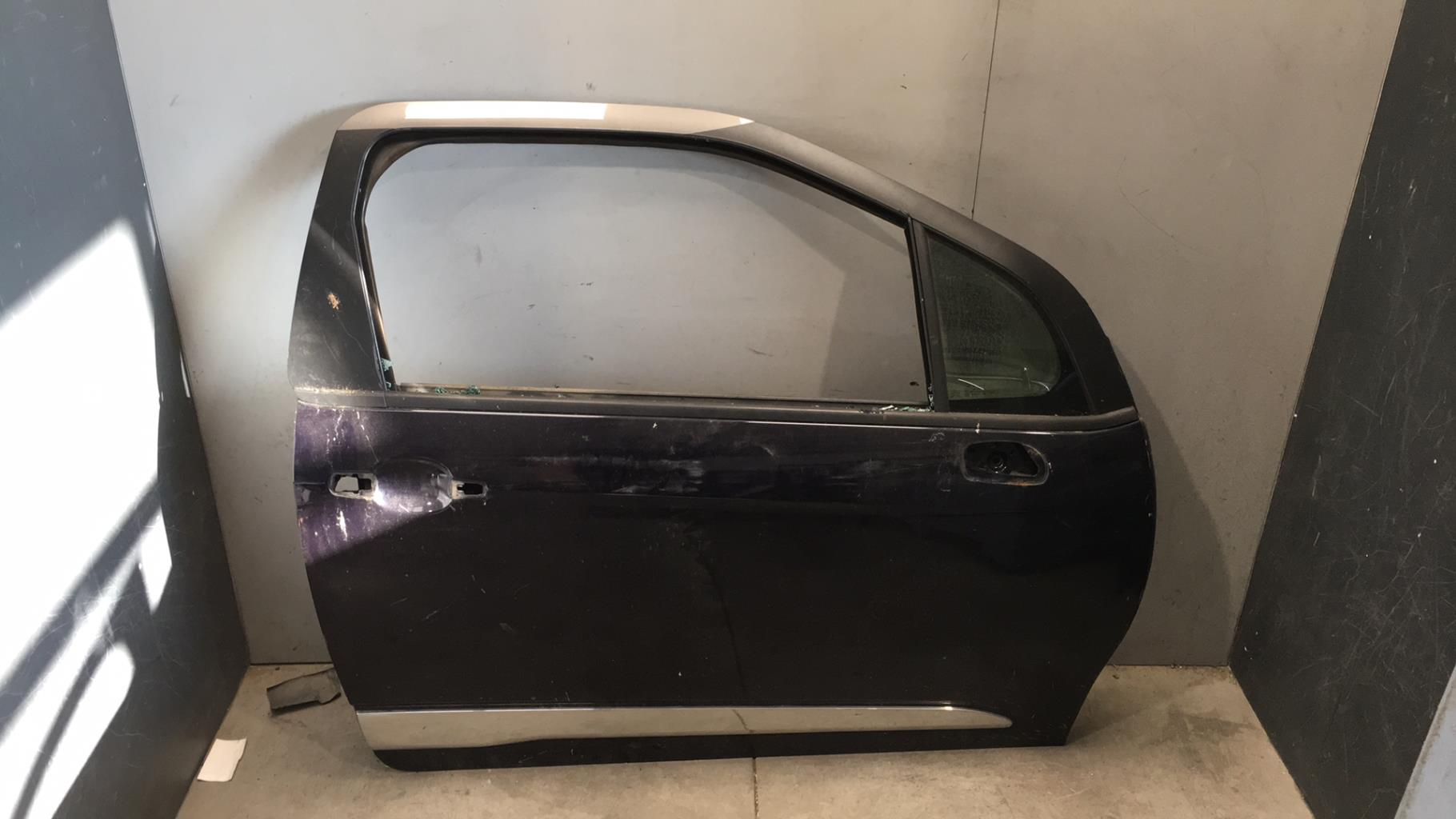 Porte avant droit DS DS3 PHASE 2  - 1