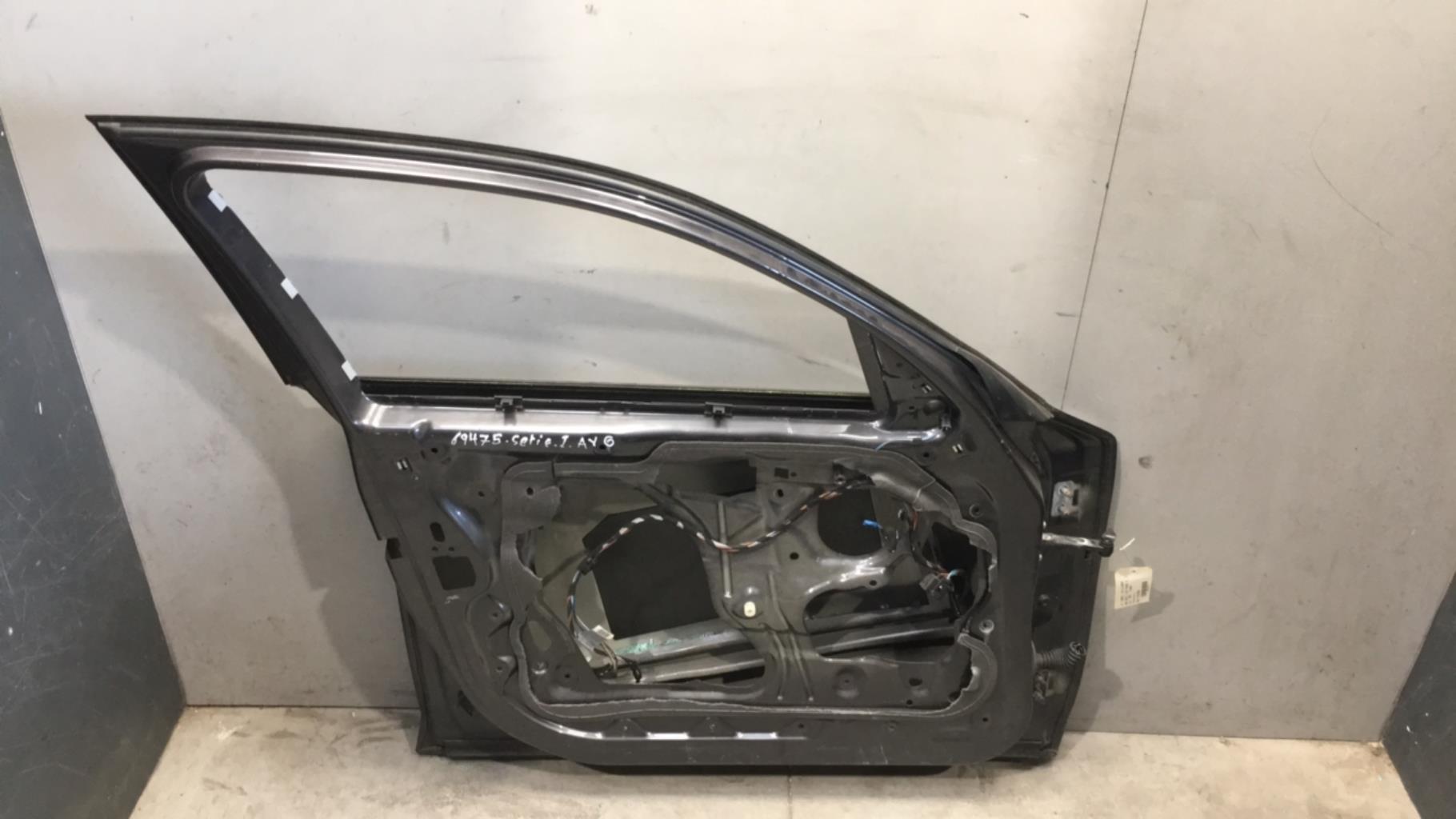 Porte avant gauche BMW SERIE 1 E87 PHASE 2 Diesel - 1