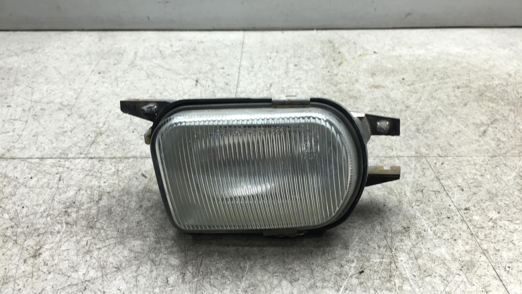 Fendinebbia sinistro (luce) MERCEDES CLASSE SLK 170 PHASE 2 CABRIOLET Gasolina - 1