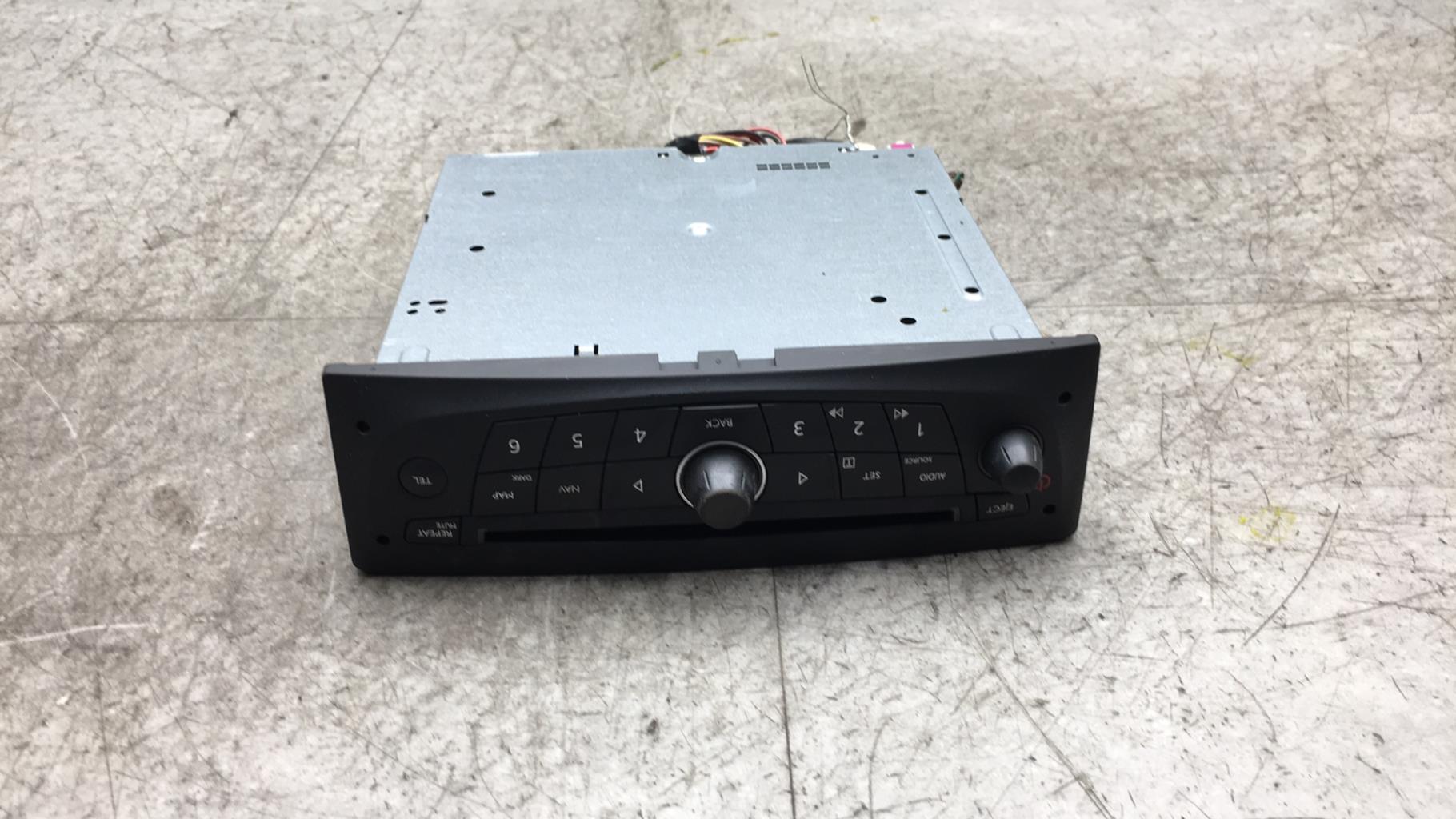 Autoradio originale RENAULT SCENIC 2 PHASE 2 Diésel - 1