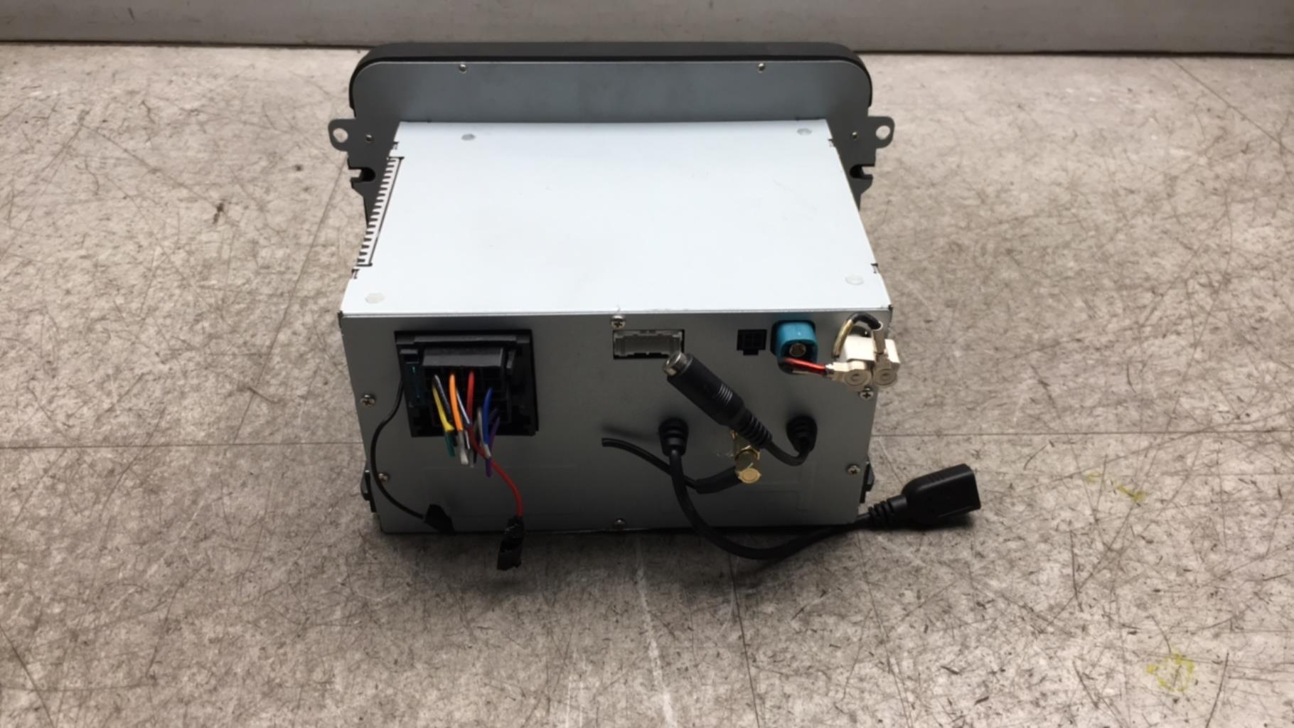 Autoradio d'origine SEAT LEON 2 PHASE 2  - 1