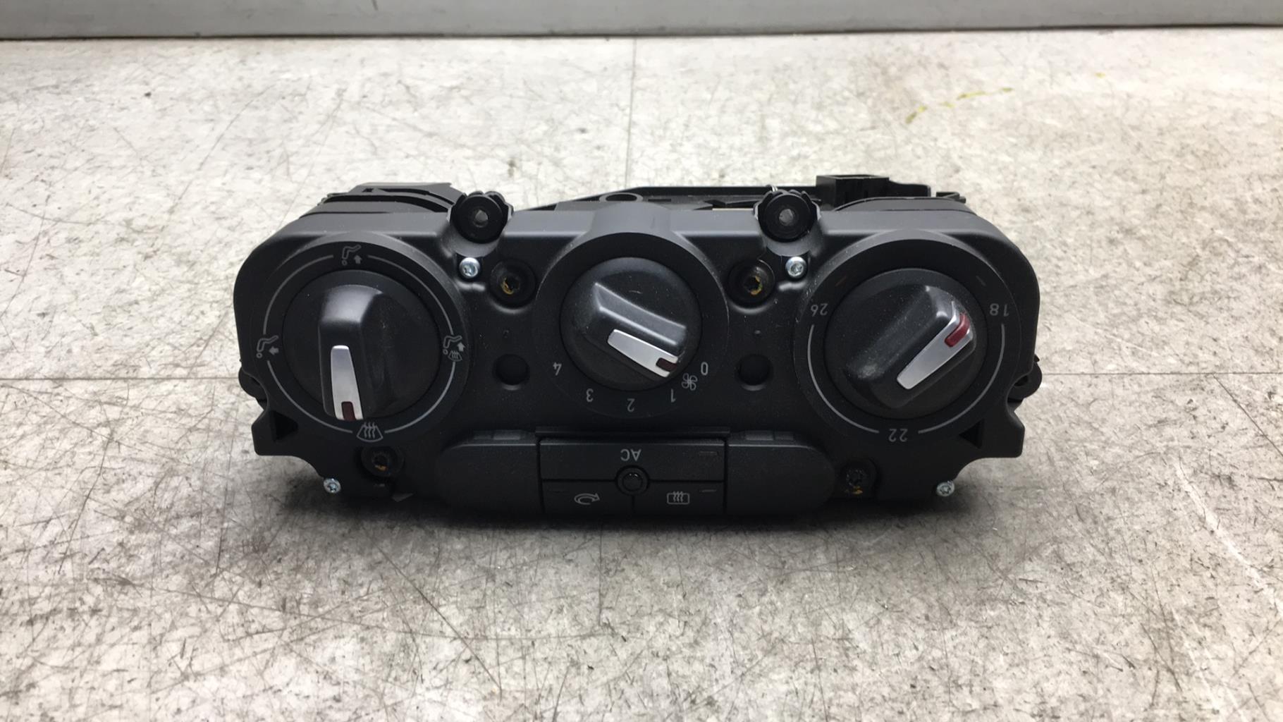 Commande chauffage SEAT LEON 2 PHASE 2  - 1
