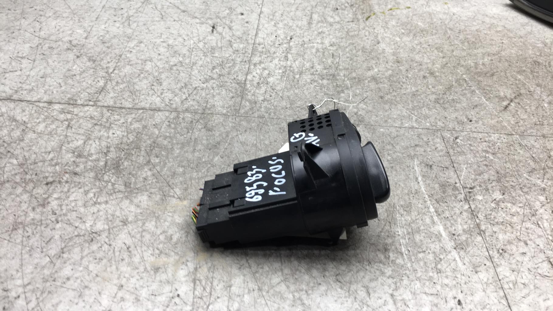 Commande de phare FORD FOCUS 1 Diesel - 1