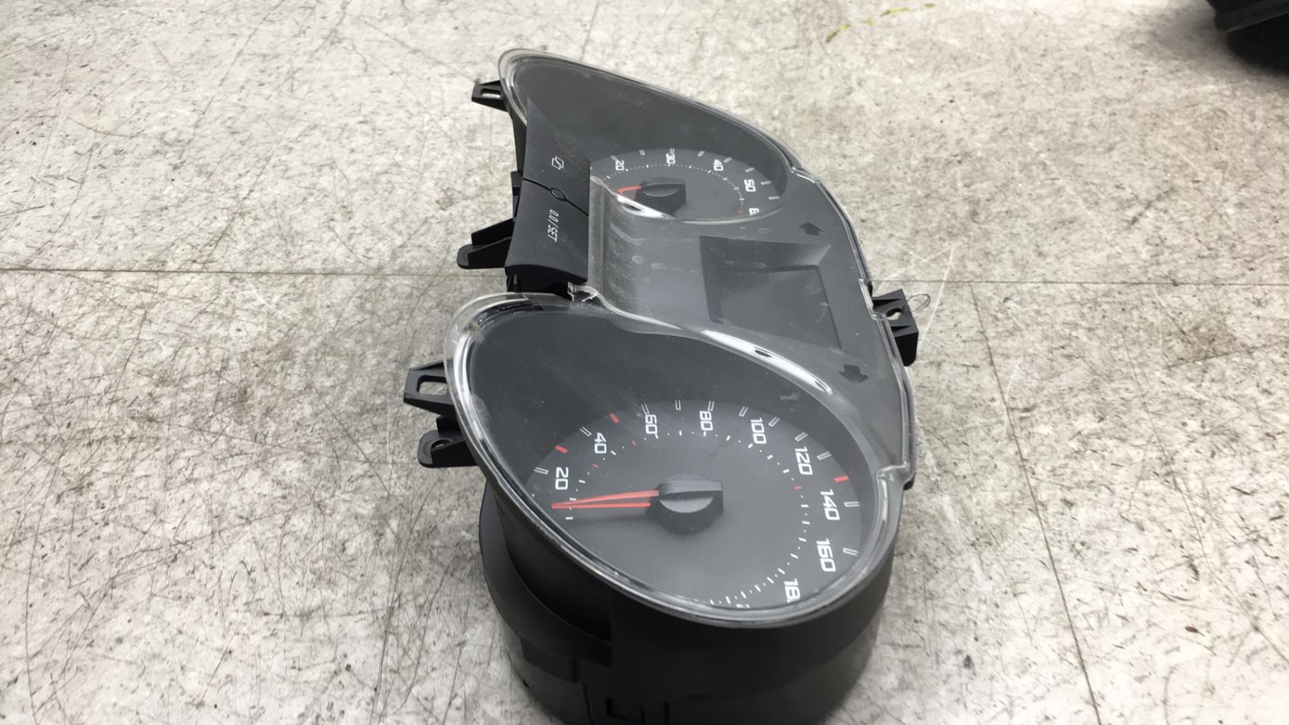 Compteur SEAT IBIZA 4 PHASE 1 COUPE  - 1