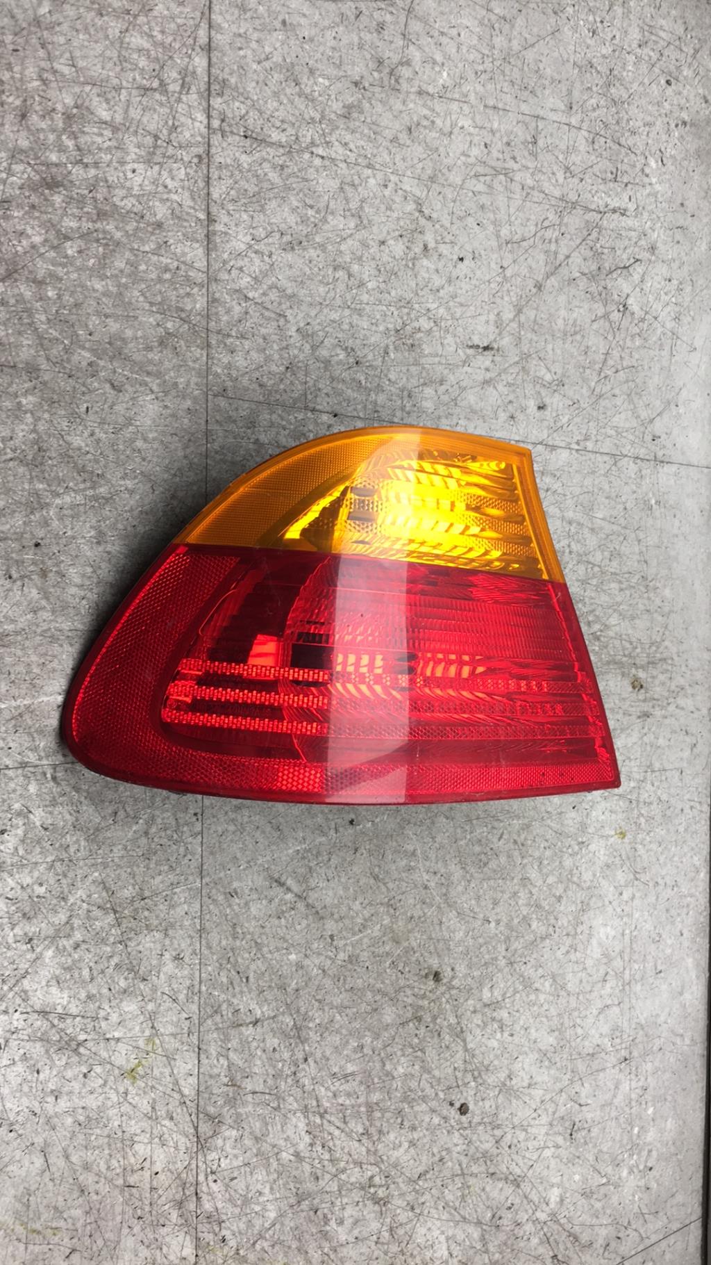 Fanale posteriore principale sinistro (luci) BMW SERIE 3 E46 COUPE PHASE 1 Gasolina - 1