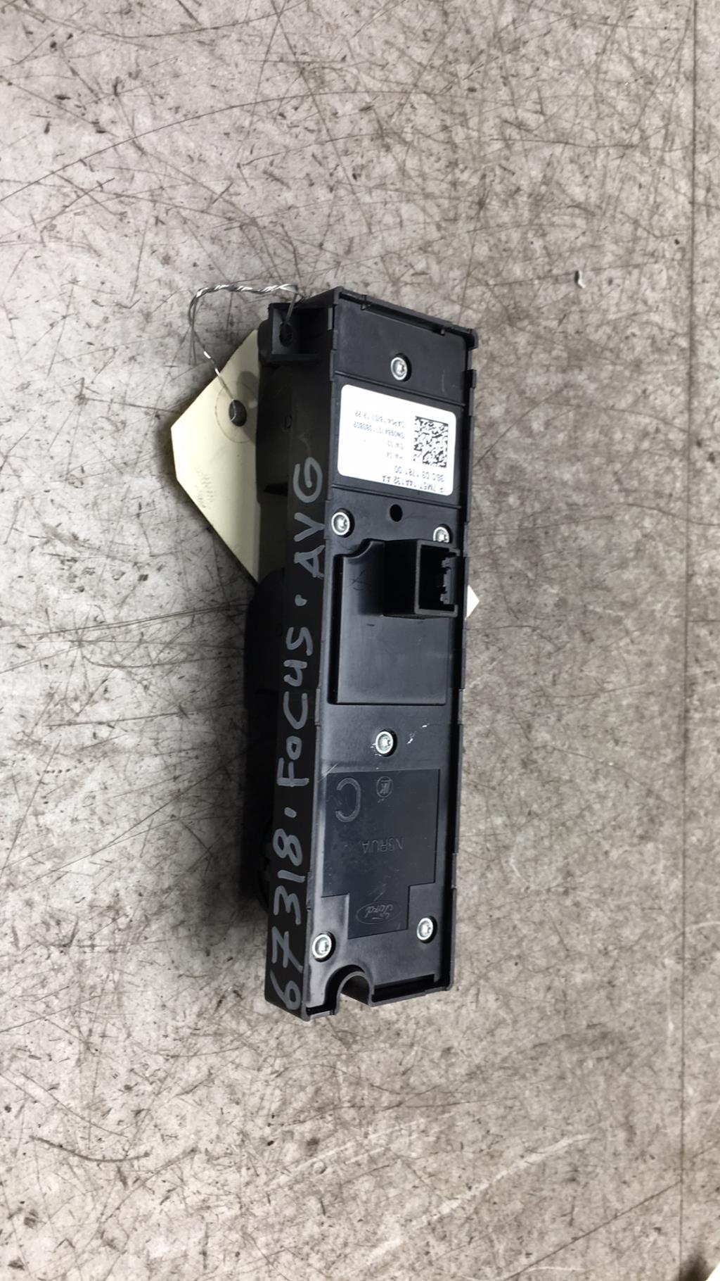 Interruttore lavacristalli anteriore sinistro FORD FOCUS 2 PHASE 1 Gasolina - 1