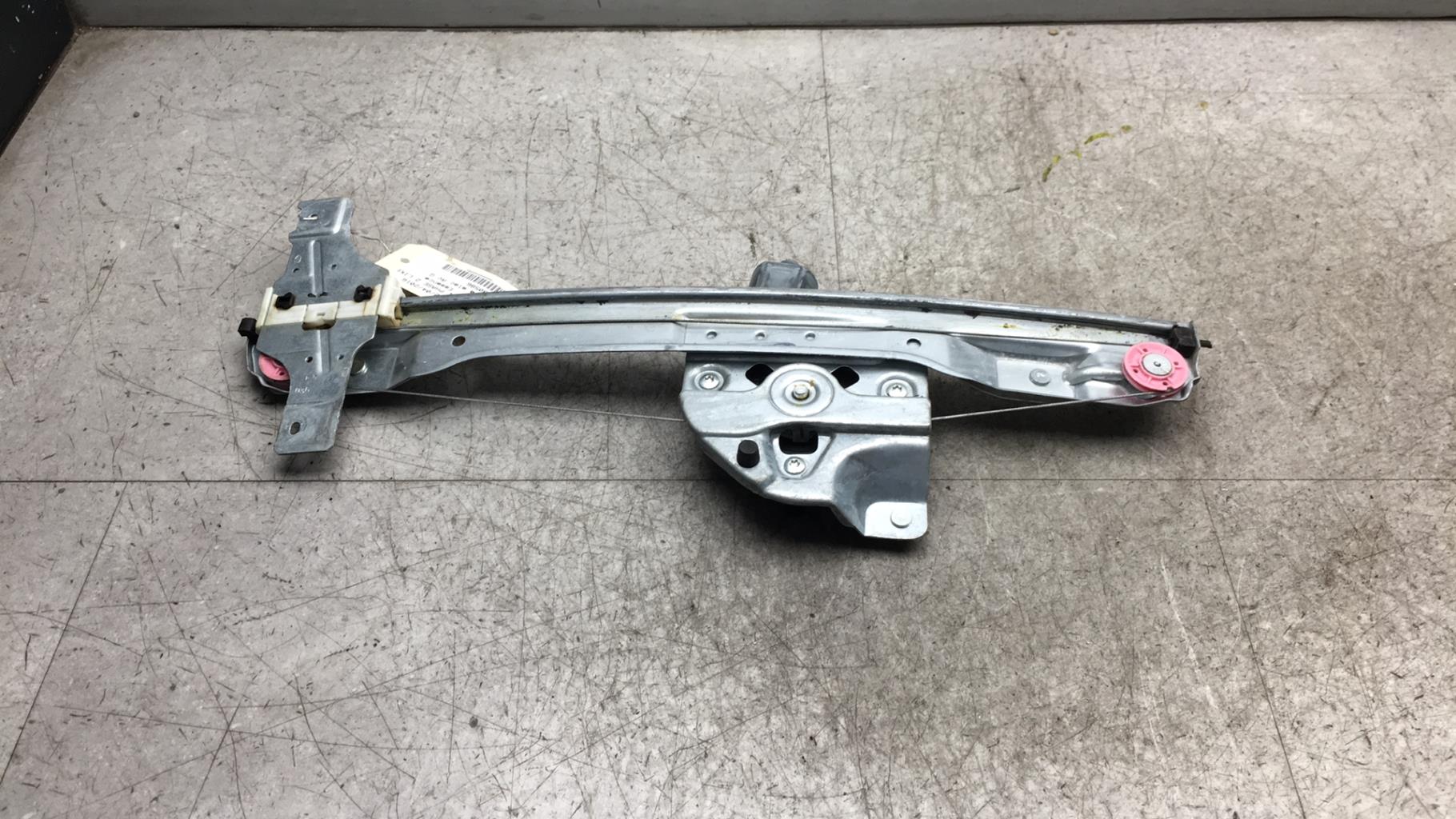 Alzacristalli elettrico anteriore sinistro PEUGEOT 208 1 PHASE 2 Gasolina - 1