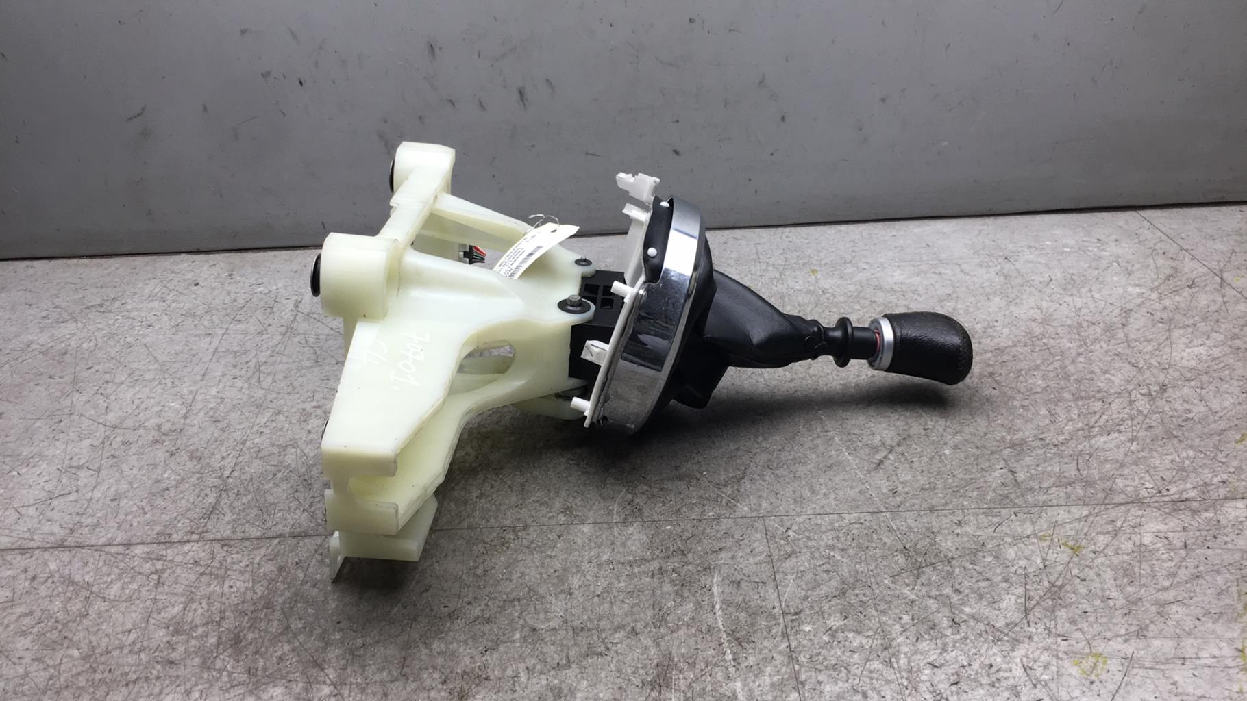 Levier de vitesses CITROEN C4 AIRCROSS Diesel - 1